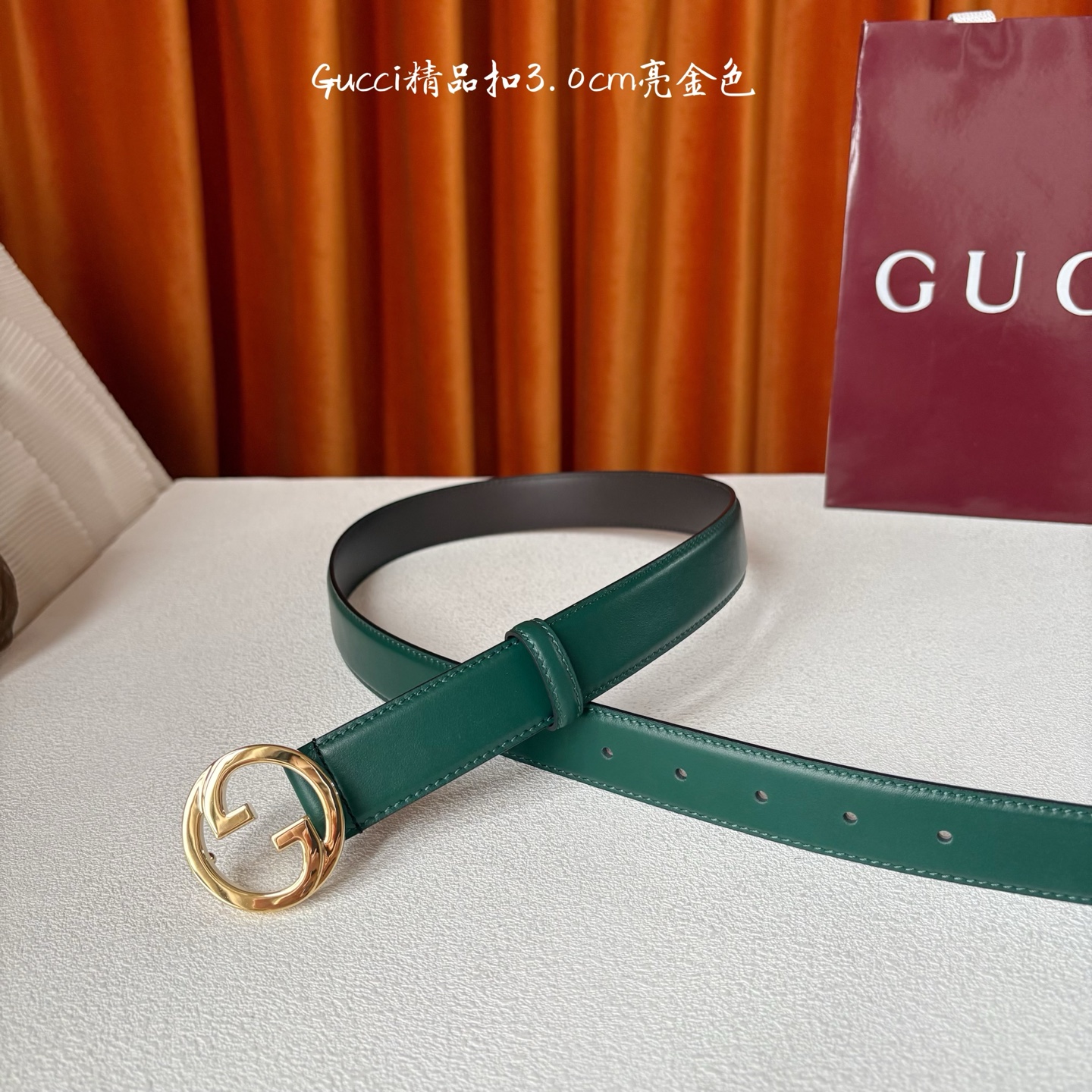 【Gucci】：原单面头层牛皮腰带搭配平纹咖色底，经典G字铜扣，时尚大方，古奇又一经典之作，宽度3.0c