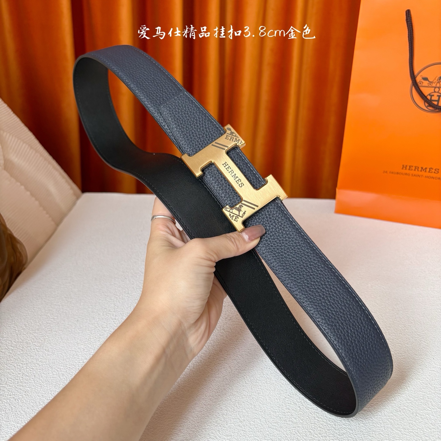 【爱马仕】Hermes 原单爱马仕，宽3.8cm进口原版皮带身，双面可两面用，精品电镀五金 ！