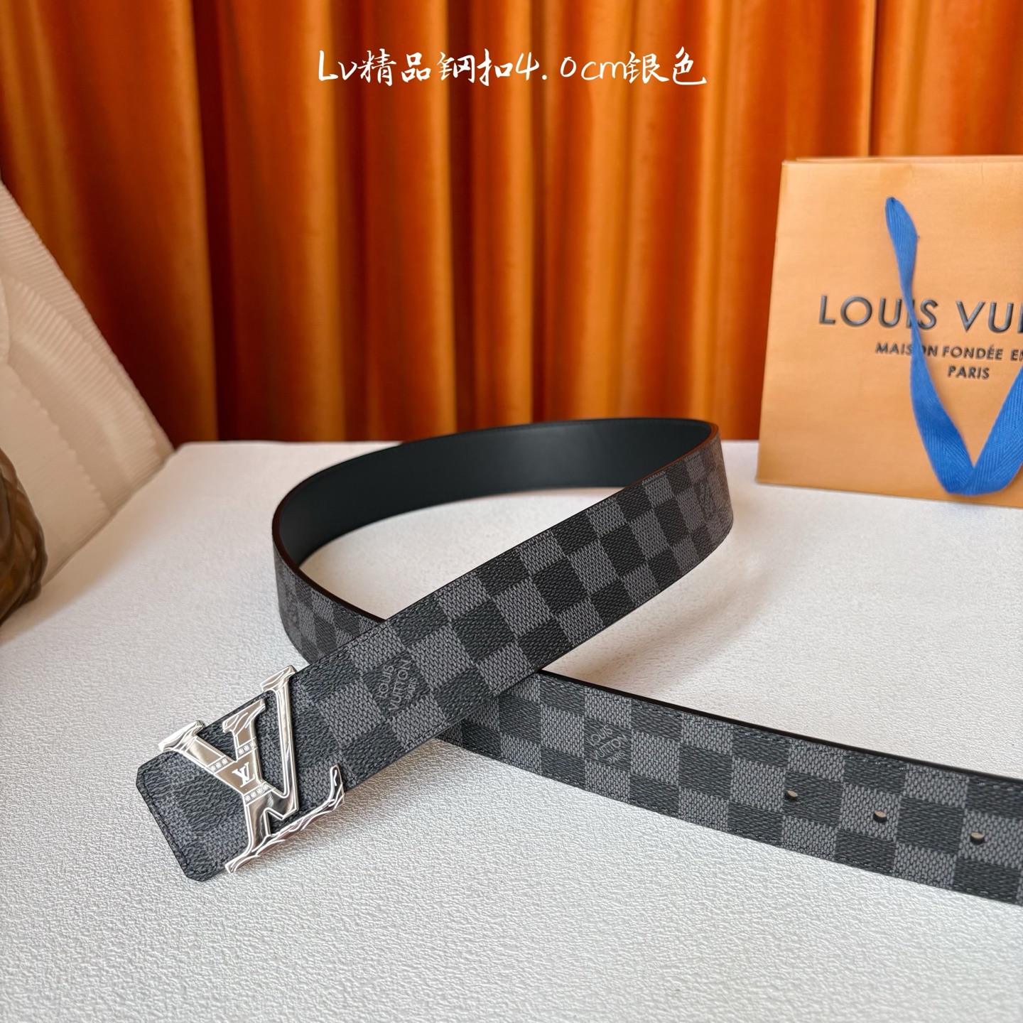 【LOUIS VUITTON】：经典原单品质，pvc印花面配原版平纹底，搭配原单精品钢扣，精工制作，细节