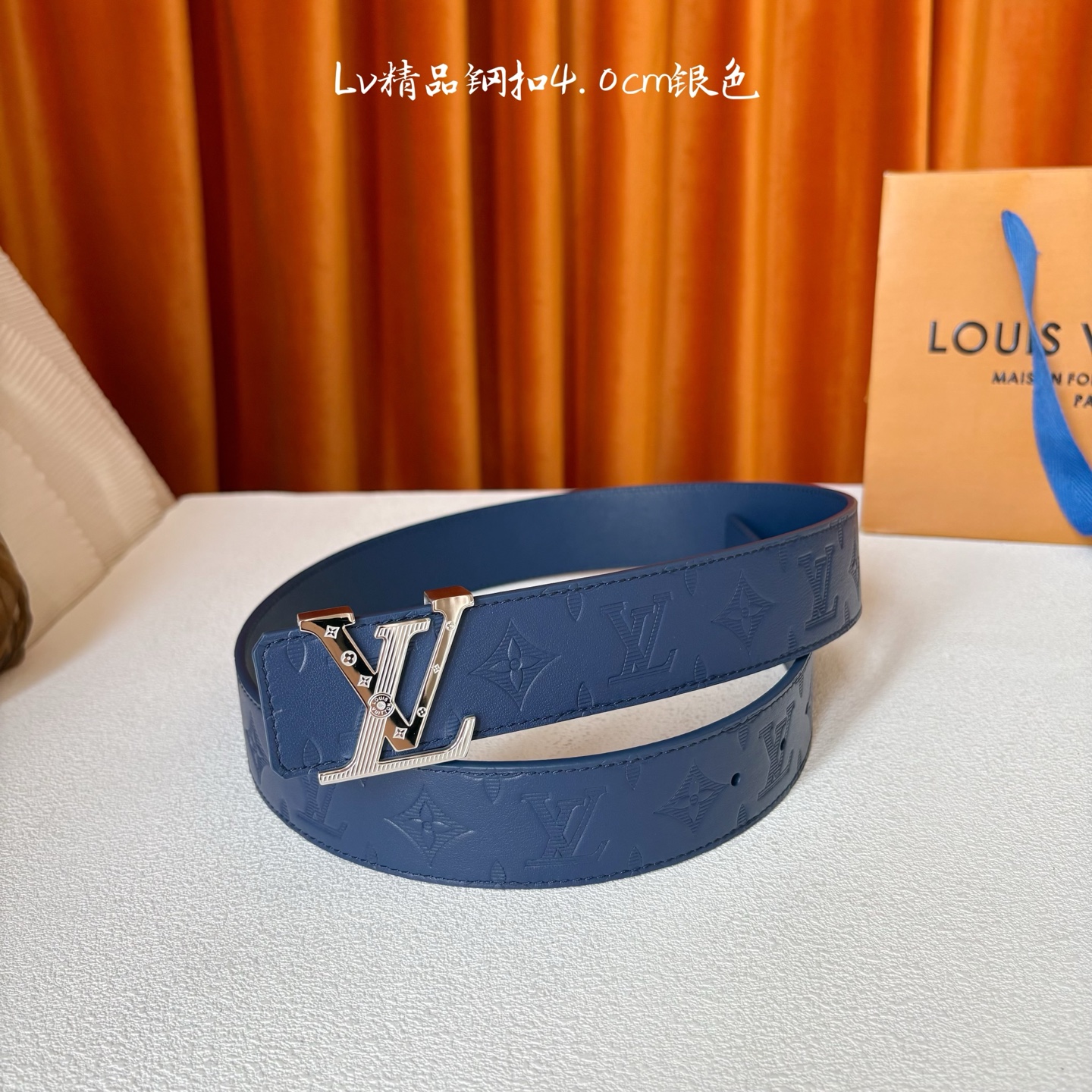 【LOUIS VUITTON】：经典原单品质，经典压花面配原版平纹底，搭配原单精品钢扣，精工制作，细节看