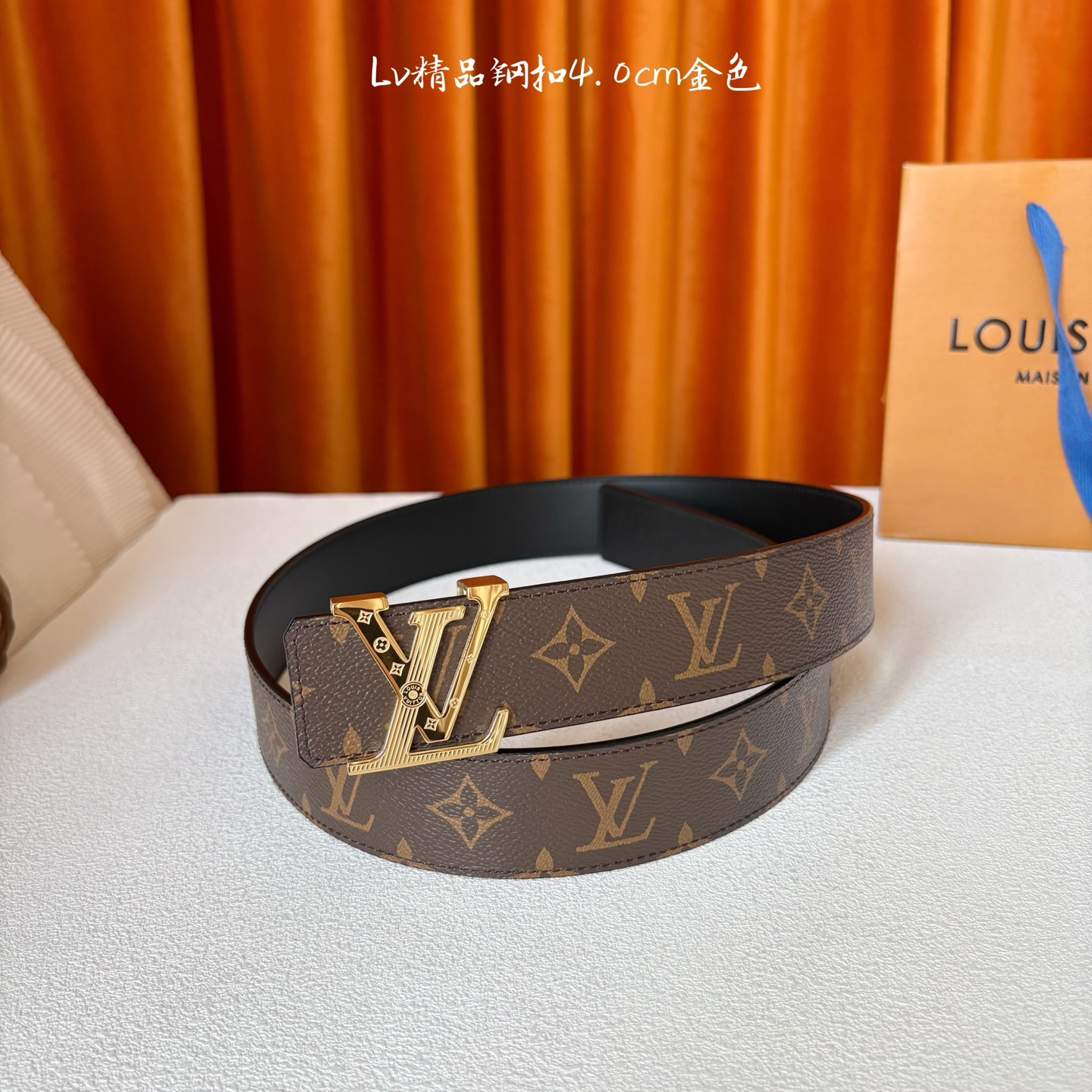 【LOUIS VUITTON】：经典原单品质，经典印花面配原版平纹底，搭配原单精品钢扣，精工制作，细节看