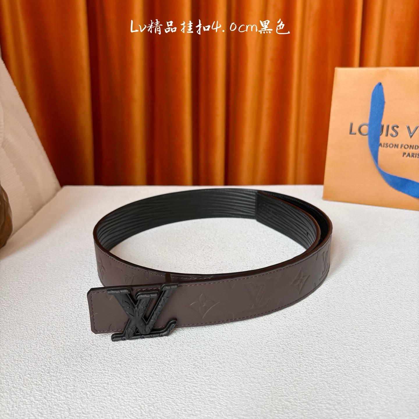 【LOUIS VUITTON】：经典原单品质，一面经典压花一面水波纹底，原单精品挂扣，精工制作，细节看图