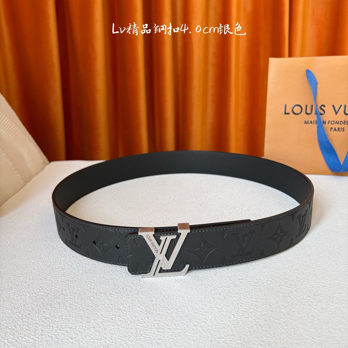 【LOUIS VUITTON】：经典原单品质，经典压花面配原版平纹底，搭配原单精品钢扣，精工制作，细节看
