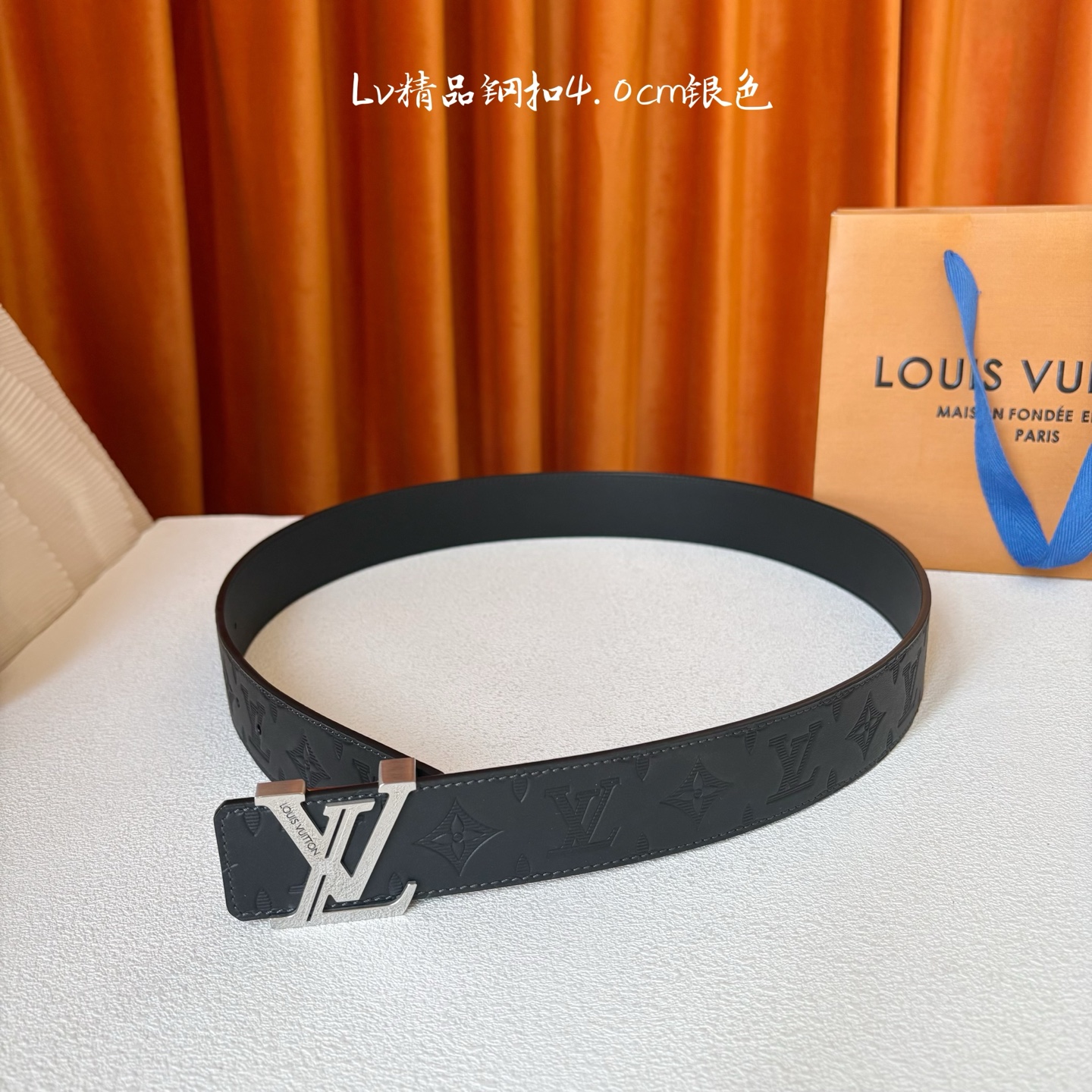 【LOUIS VUITTON】：经典原单品质，经典压花面配原版平纹底，搭配原单精品钢扣，精工制作，细节看