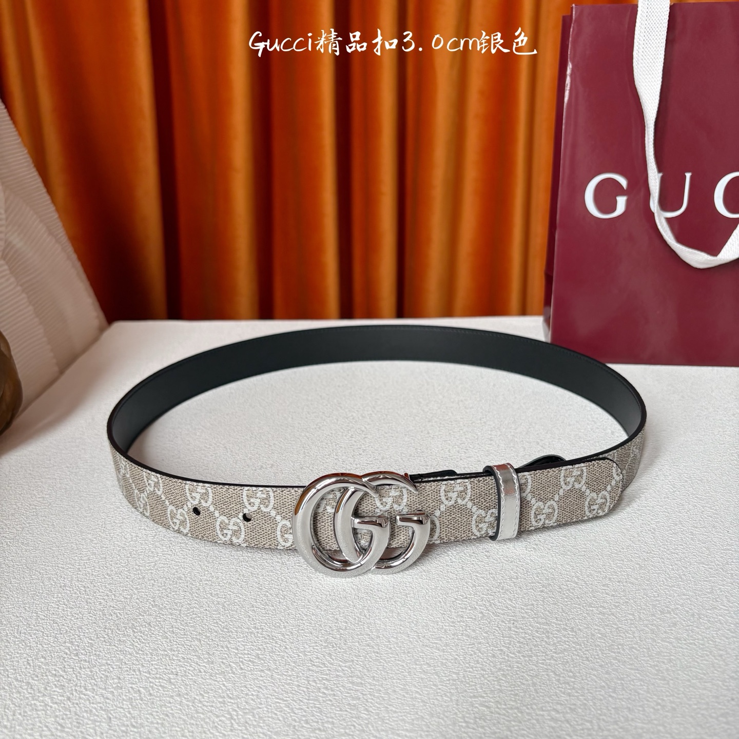 【Gucci】：原单面pvc印花腰带搭配原版皮底，经典双G扣，时尚大方，古奇又一时尚之作，宽度3.0cm