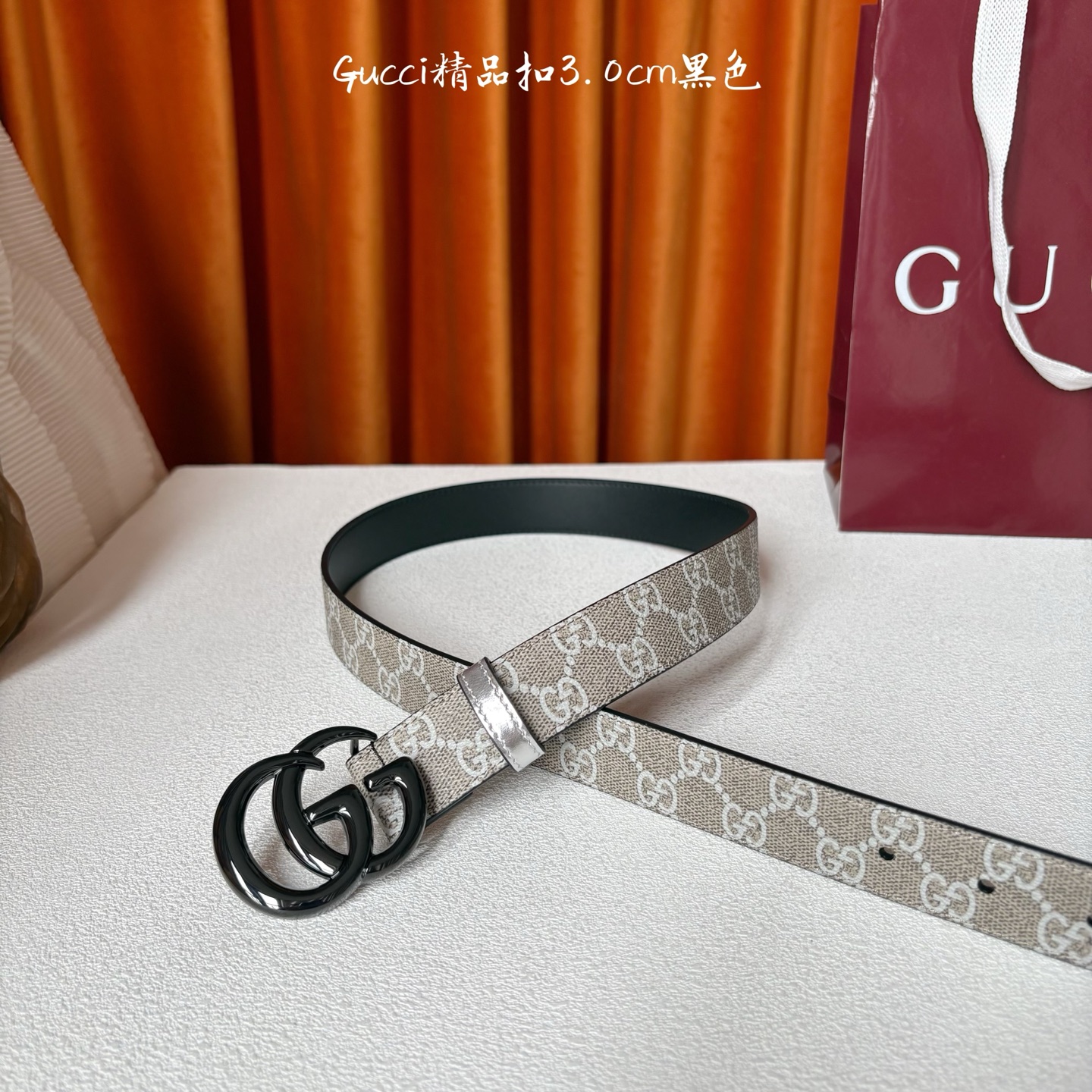 【Gucci】：原单面pvc印花腰带搭配原版皮底，经典双G扣，时尚大方，古奇又一时尚之作，宽度3.0cm