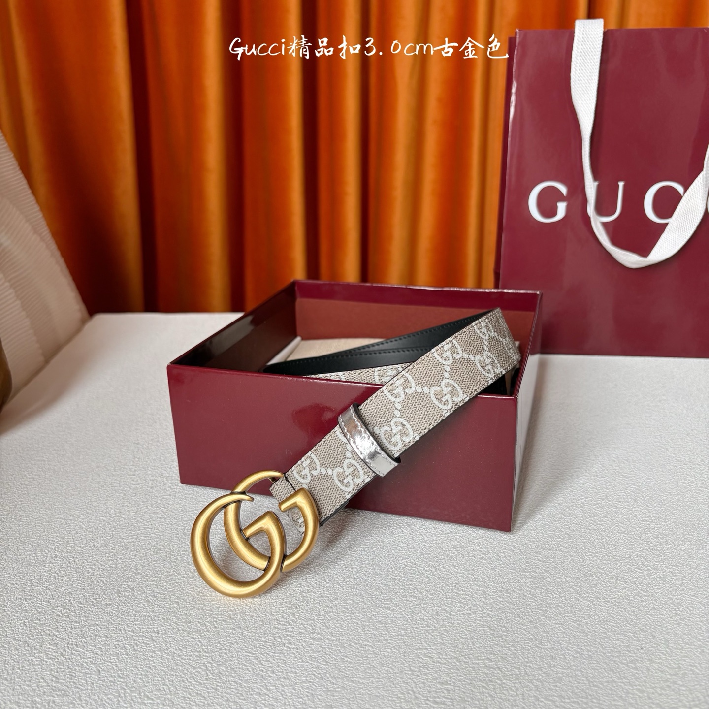 【Gucci】：原单面pvc印花腰带搭配原版皮底，经典双G扣，时尚大方，古奇又一时尚之作，宽度3.0cm