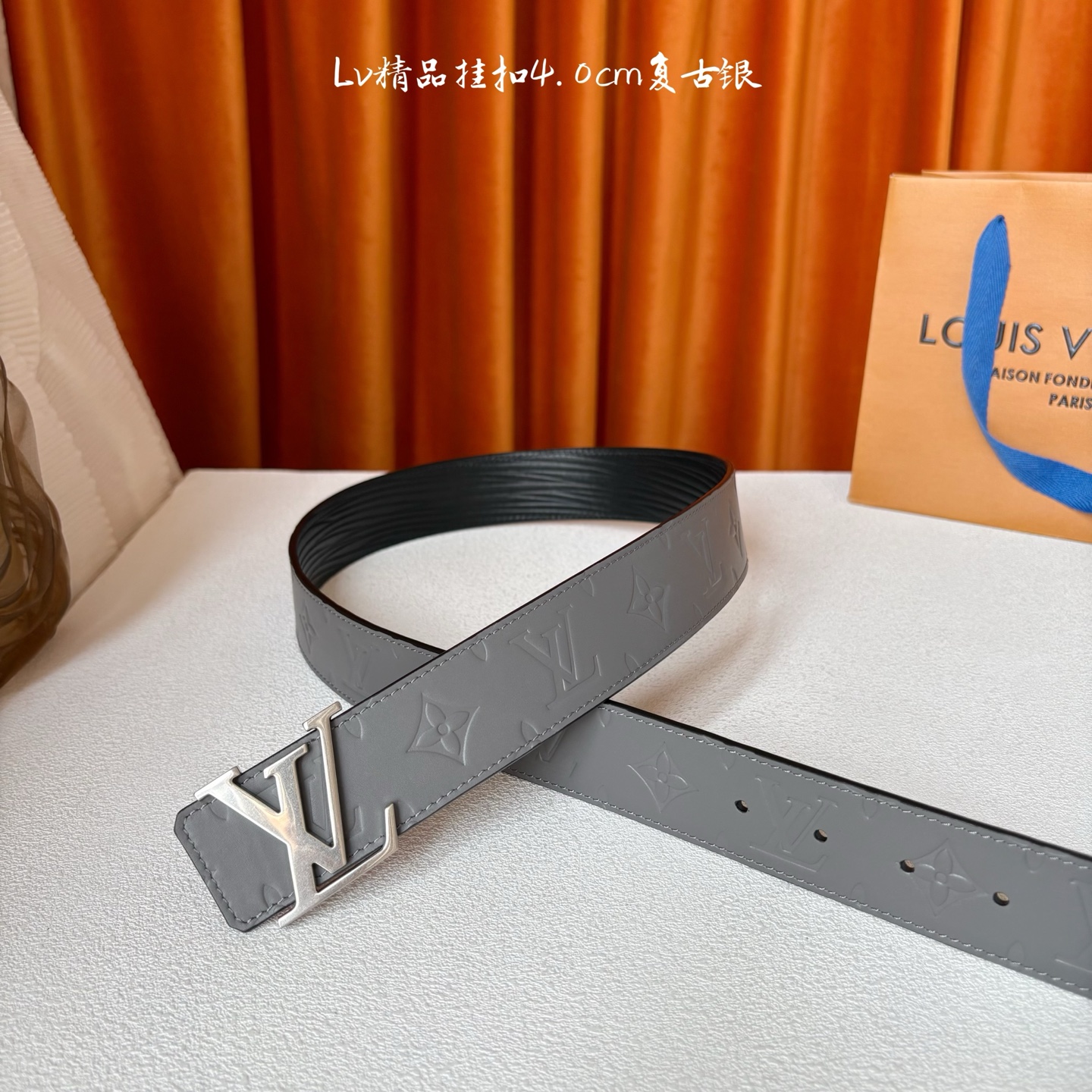 【LOUIS VUITTON】：经典原单品质，一面经典压花一面水波纹底，原单精品挂扣，精工制作，细节看图