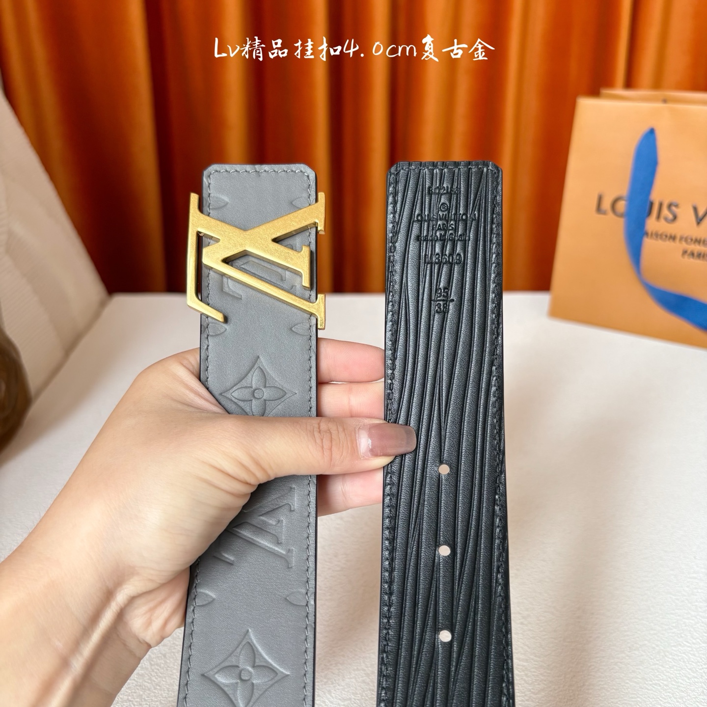 【LOUIS VUITTON】：经典原单品质，一面经典压花一面水波纹底，原单精品挂扣，精工制作，细节看图