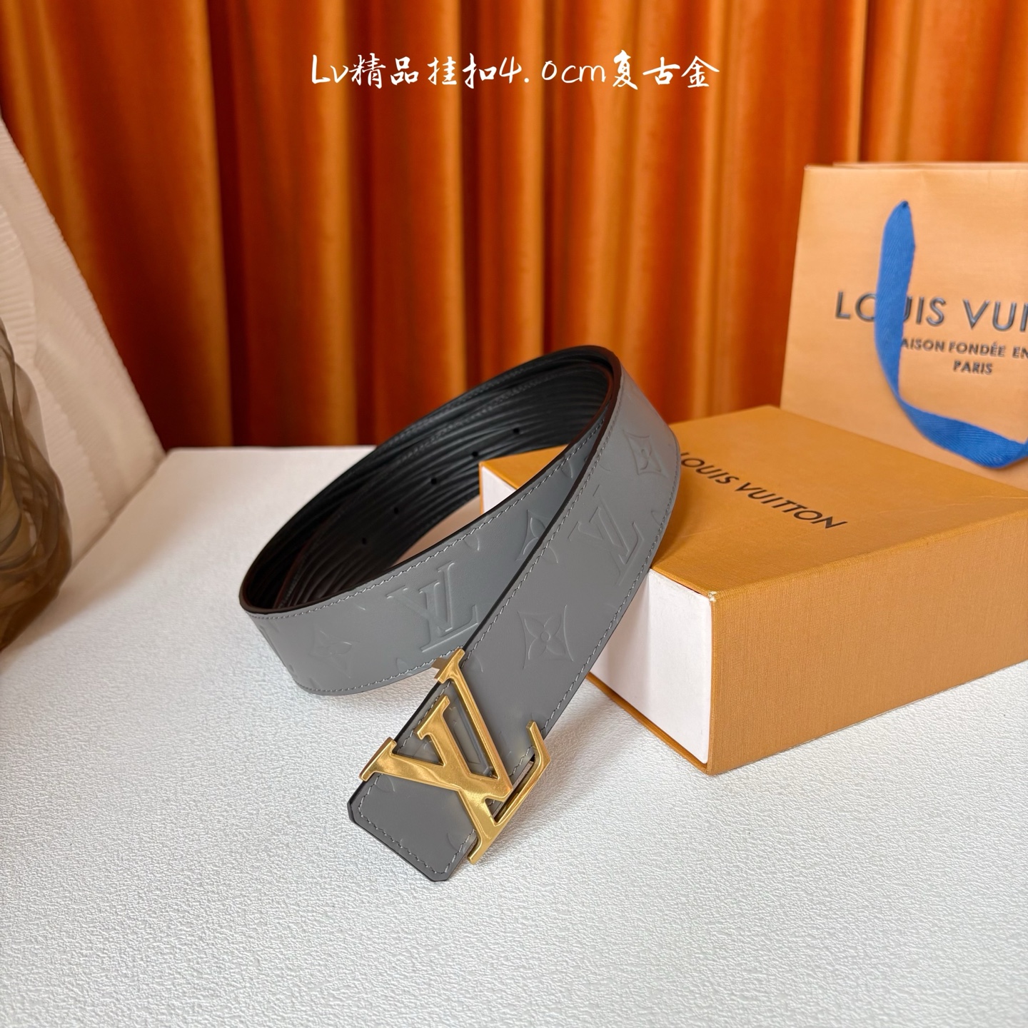 【LOUIS VUITTON】：经典原单品质，一面经典压花一面水波纹底，原单精品挂扣，精工制作，细节看图