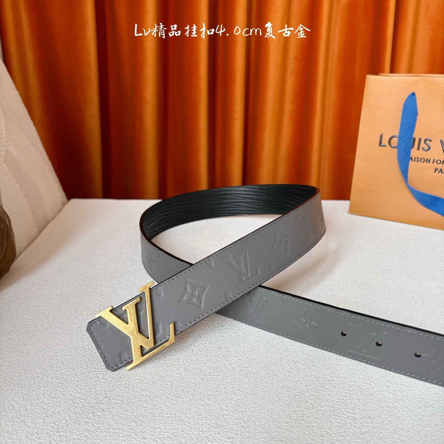 【LOUIS VUITTON】：经典原单品质，一面经典压花一面水波纹底，原单精品挂扣，精工制作，细节看图