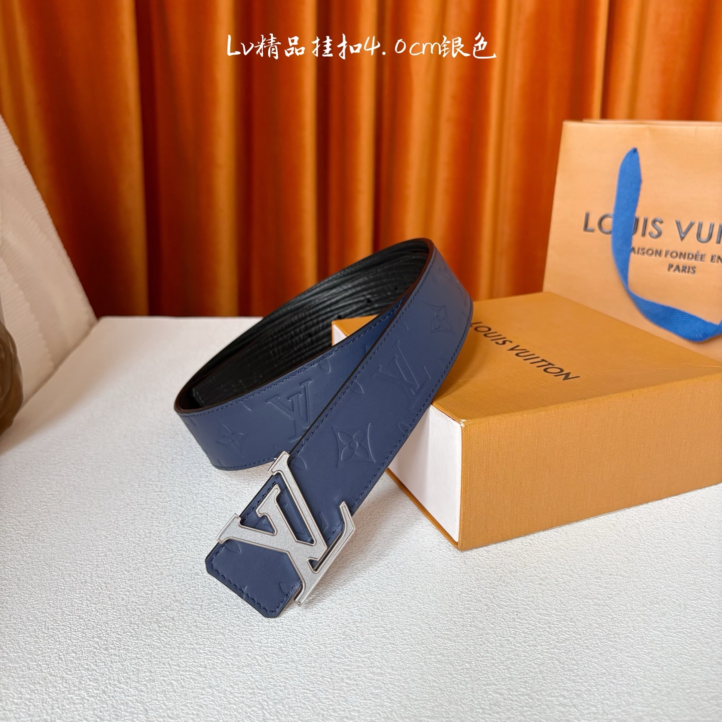 【LOUIS VUITTON】：经典原单品质，一面经典压花一面水波纹底，原单精品挂扣，精工制作，细节看图