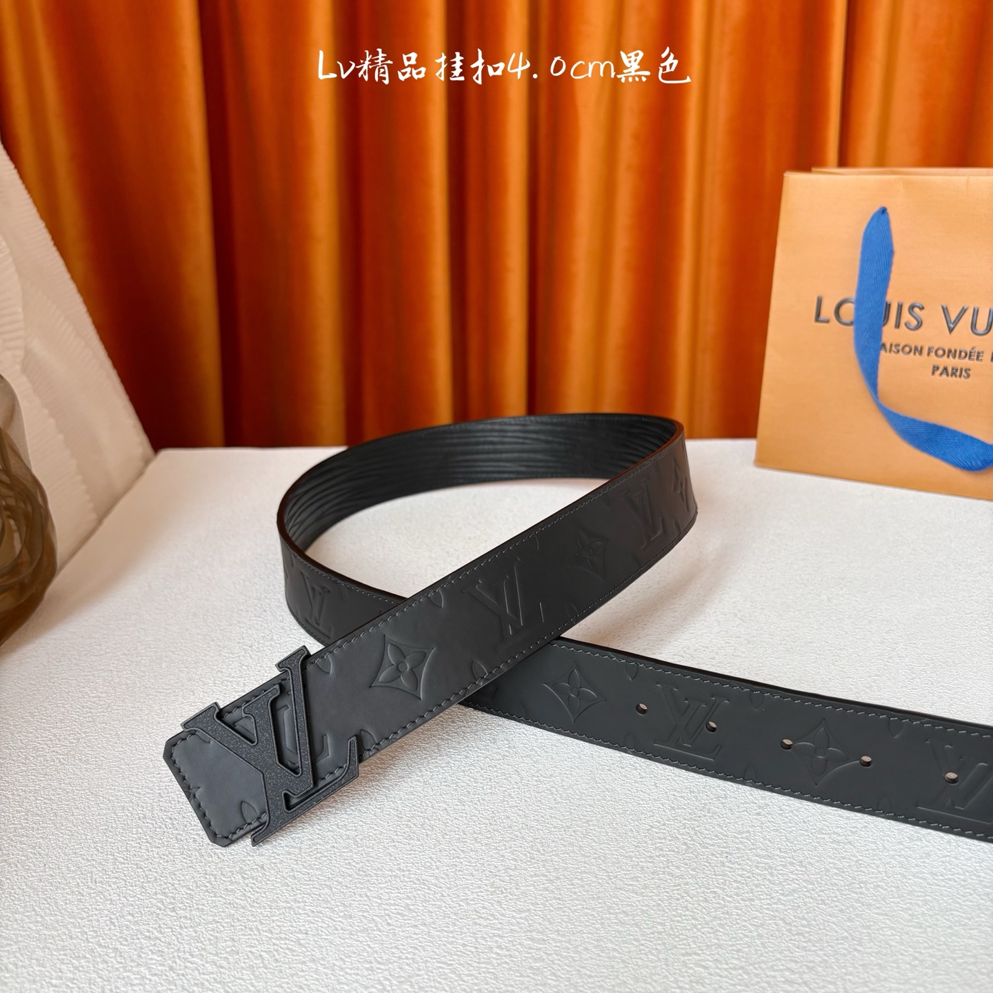 【LOUIS VUITTON】：经典原单品质，一面经典压花一面水波纹底，原单精品挂扣，精工制作，细节看图