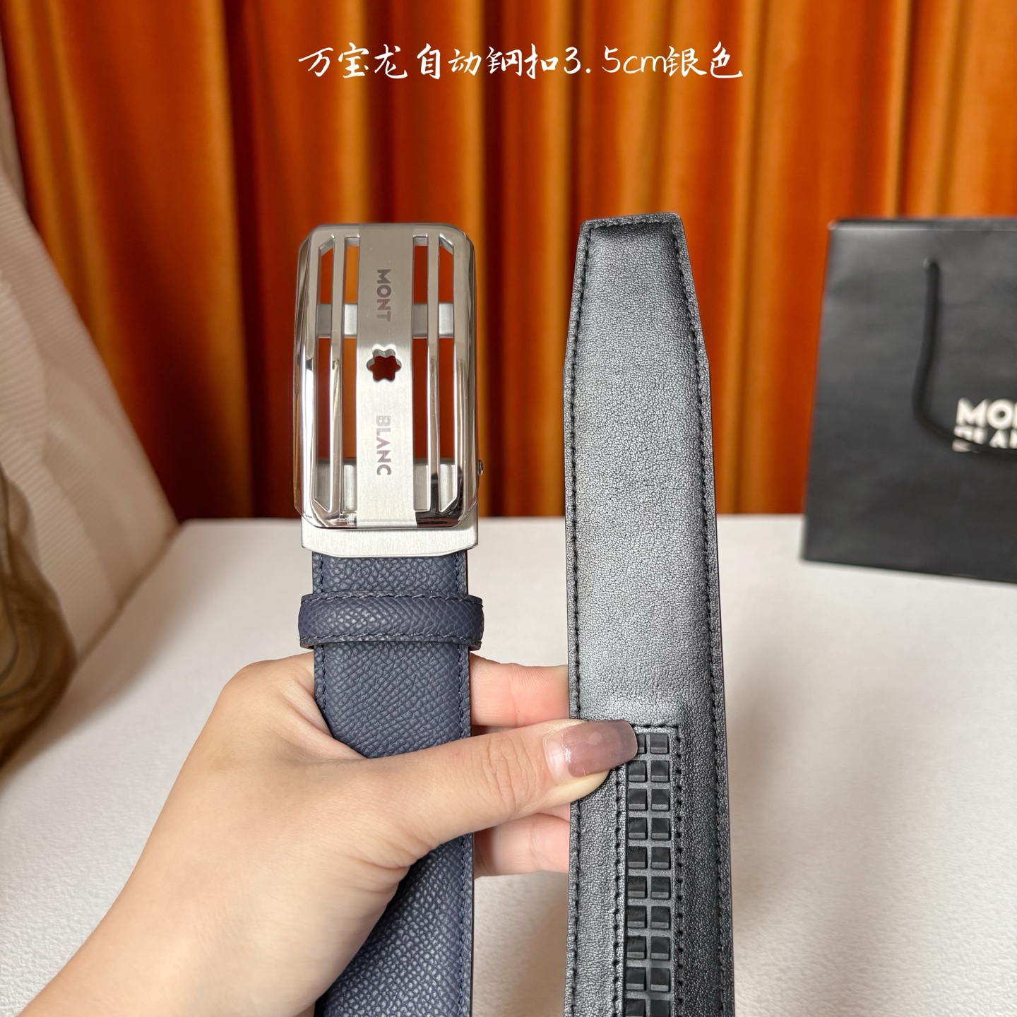 品牌：【万宝龙】 Montblanc家持续其一贯的高雅、绅士、精致的风格，进口小牛皮，手感细腻柔软。纯钢