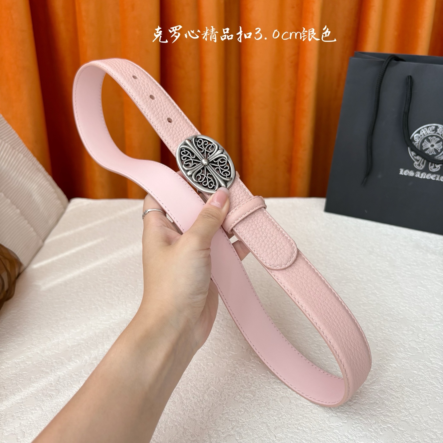 𝐂𝐡𝐫𝐨𝐦𝐞𝐇𝐞𝐚𝐫𝐭𝐬 克罗心经典✝️皮带，复古银五金搭配头层牛皮腰带，酷炫十足。宽度3.0cm