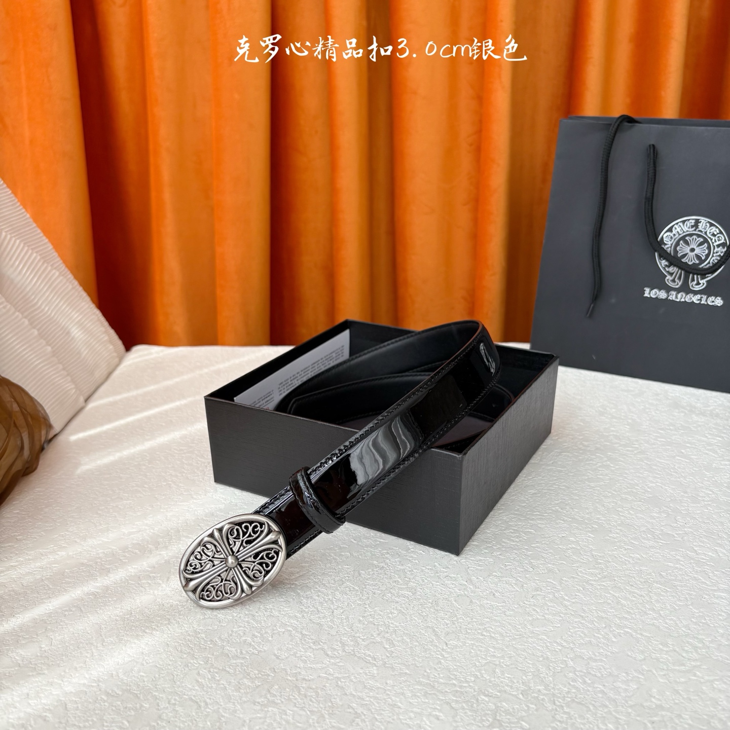 𝐂𝐡𝐫𝐨𝐦𝐞𝐇𝐞𝐚𝐫𝐭𝐬 克罗心经典✝️皮带，复古银五金搭配头层牛皮腰带，酷炫十足。宽度3.0cm