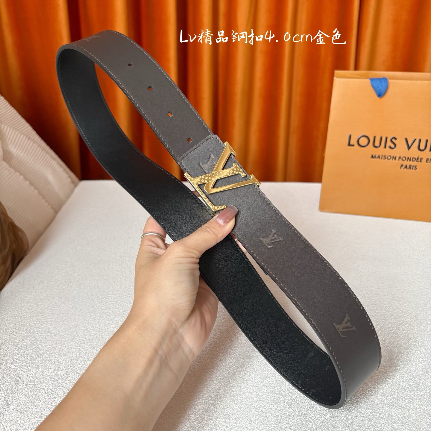 【LOUIS VUITTON】：经典原单品质，经典印花面配原版平纹底，搭配原单精品钢扣，精工制作，细节看