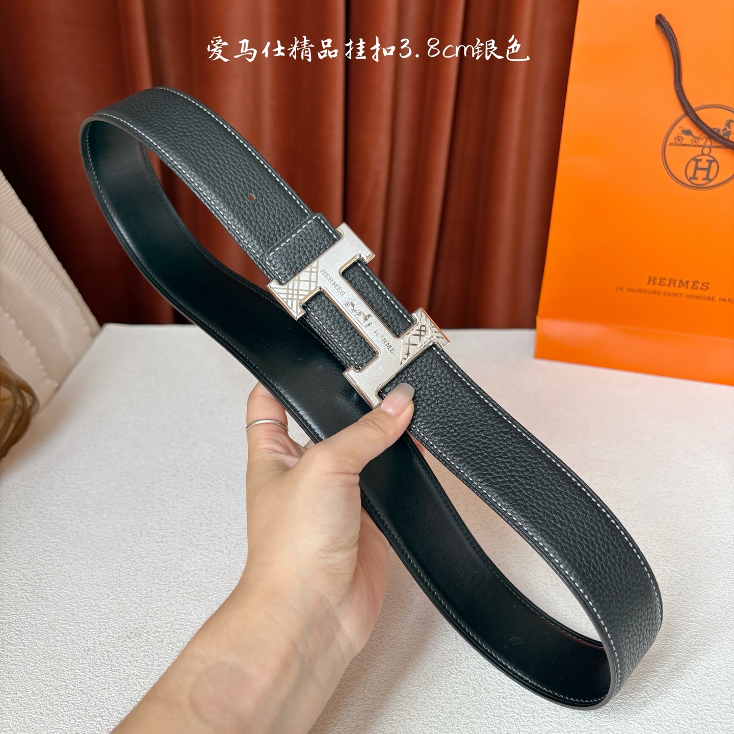 【爱马仕】Hermes 原单爱马仕，宽3.8cm进口原版皮带身，双面可两面用，精品电镀五金 ！