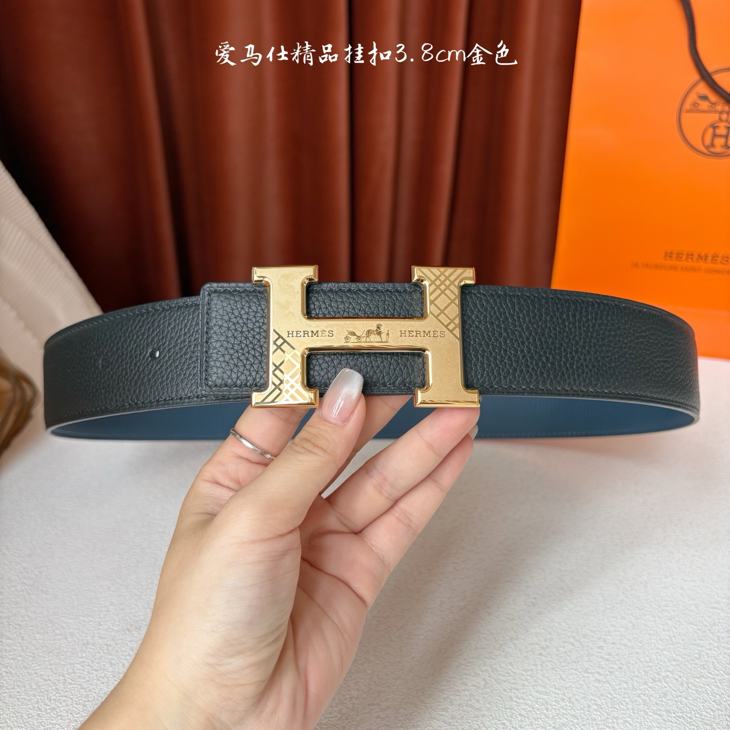 【爱马仕】Hermes 原单爱马仕，宽3.8cm进口原版皮带身，双面可两面用，精品电镀五金 ！