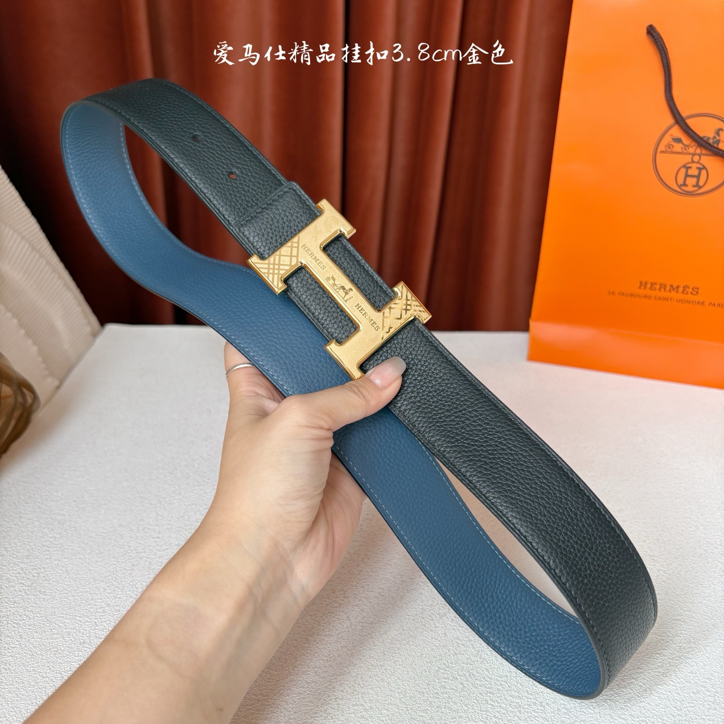 【爱马仕】Hermes 原单爱马仕，宽3.8cm进口原版皮带身，双面可两面用，精品电镀五金 ！