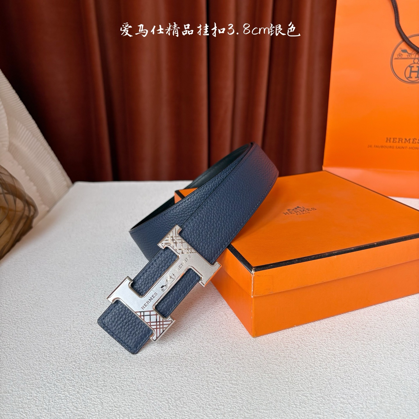 【爱马仕】Hermes 原单爱马仕，宽3.8cm进口原版皮带身，双面可两面用，精品电镀五金 ！