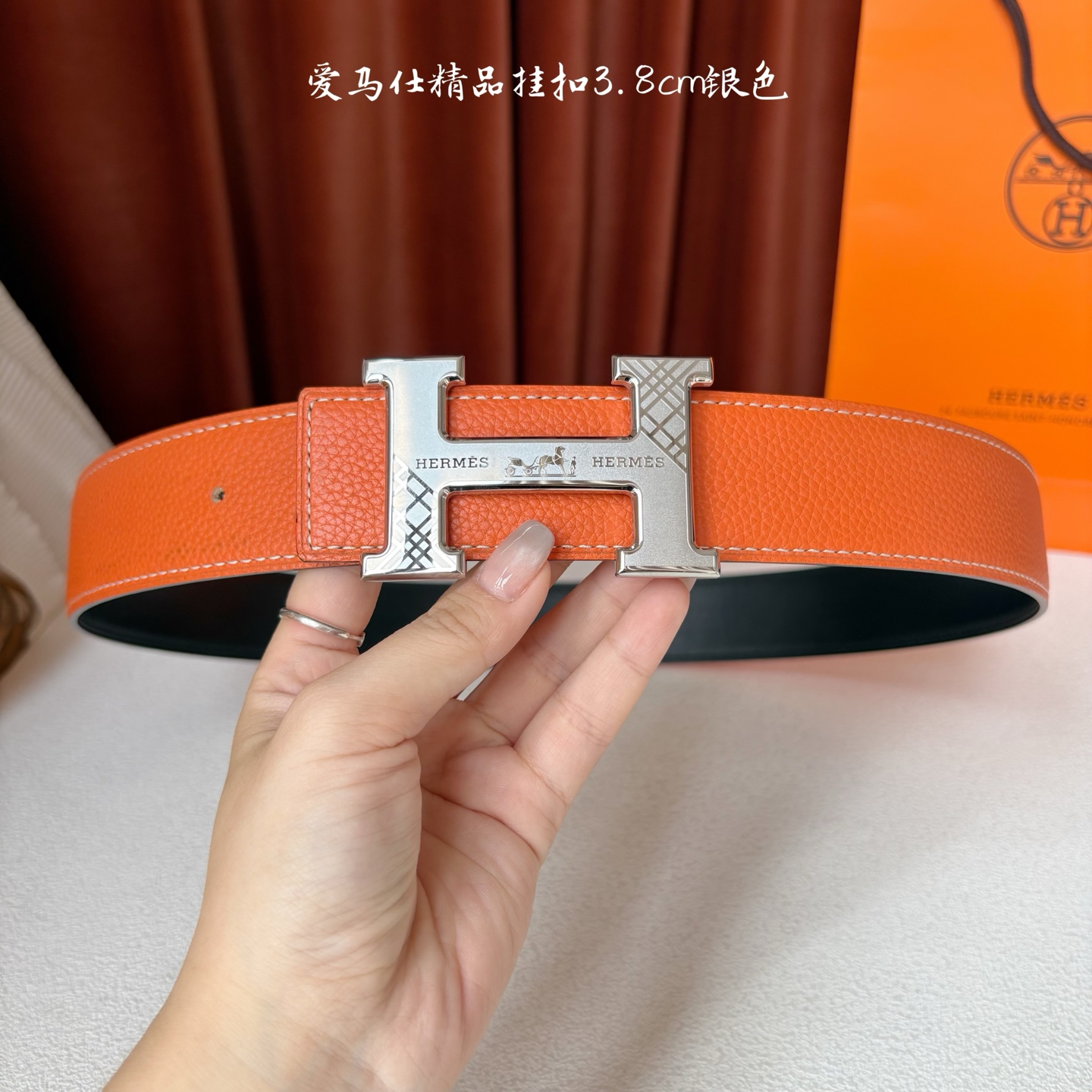 【爱马仕】Hermes 原单爱马仕，宽3.8cm进口原版皮带身，双面可两面用，精品电镀五金 ！
