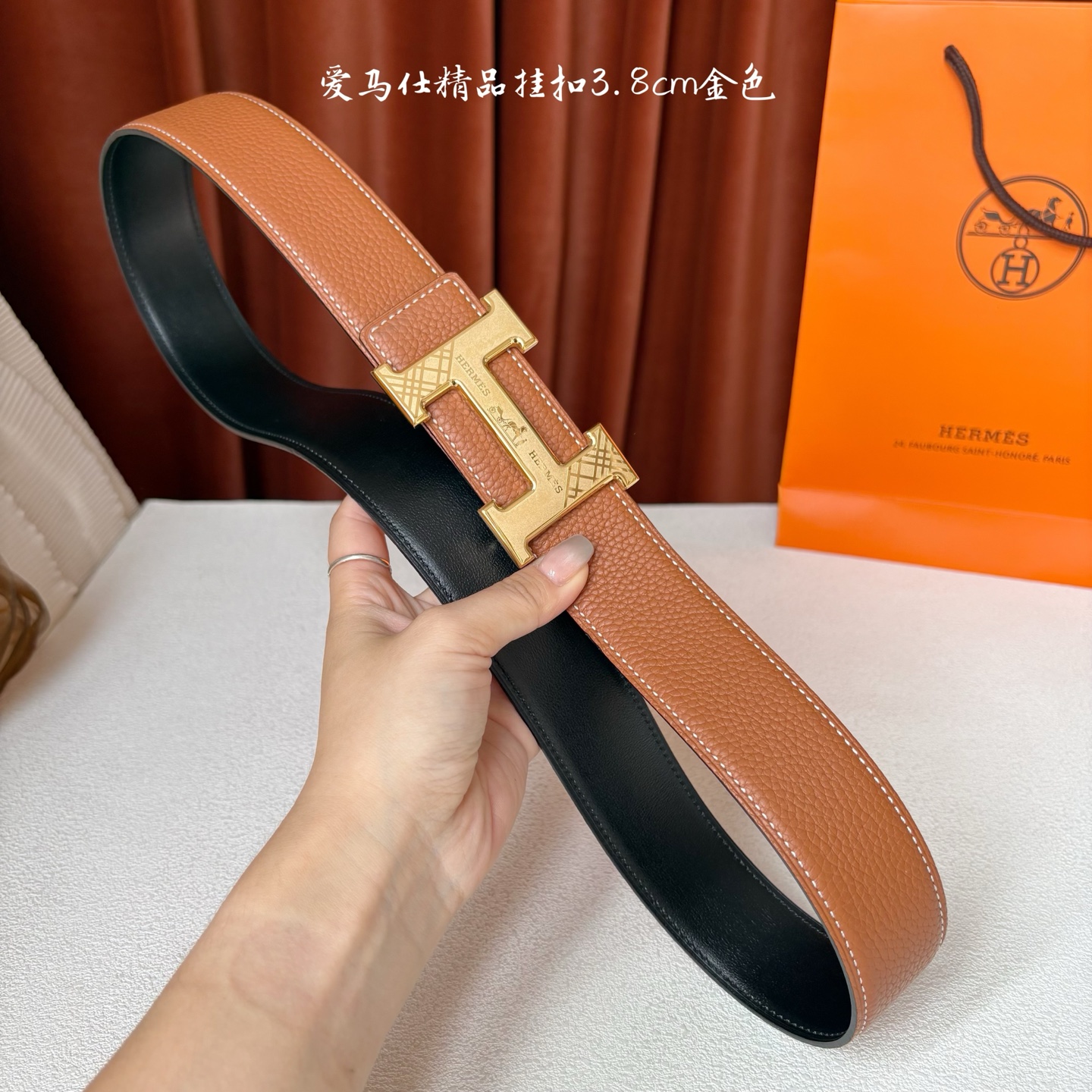 【爱马仕】Hermes 原单爱马仕，宽3.8cm进口原版皮带身，双面可两面用，精品电镀五金 ！