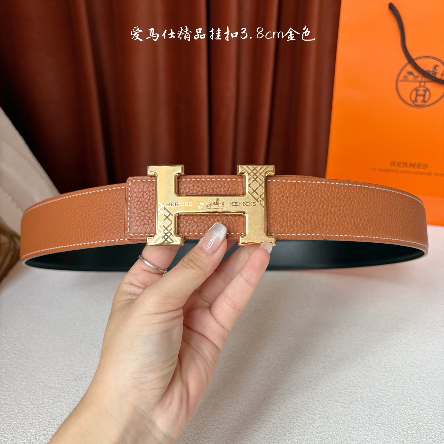 【爱马仕】Hermes 原单爱马仕，宽3.8cm进口原版皮带身，双面可两面用，精品电镀五金 ！