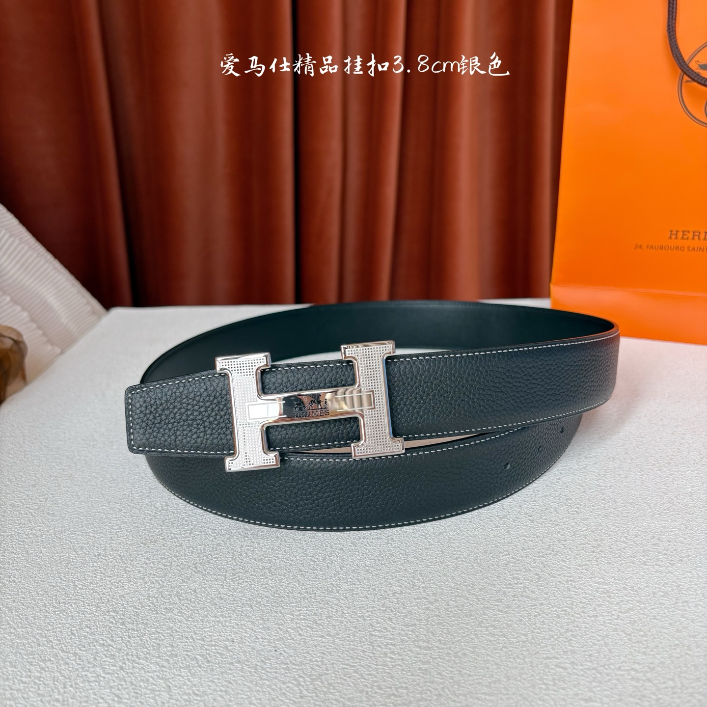 【爱马仕】Hermes 原单爱马仕，宽3.8cm进口原版皮带身，双面可两面用，精品电镀五金 ！