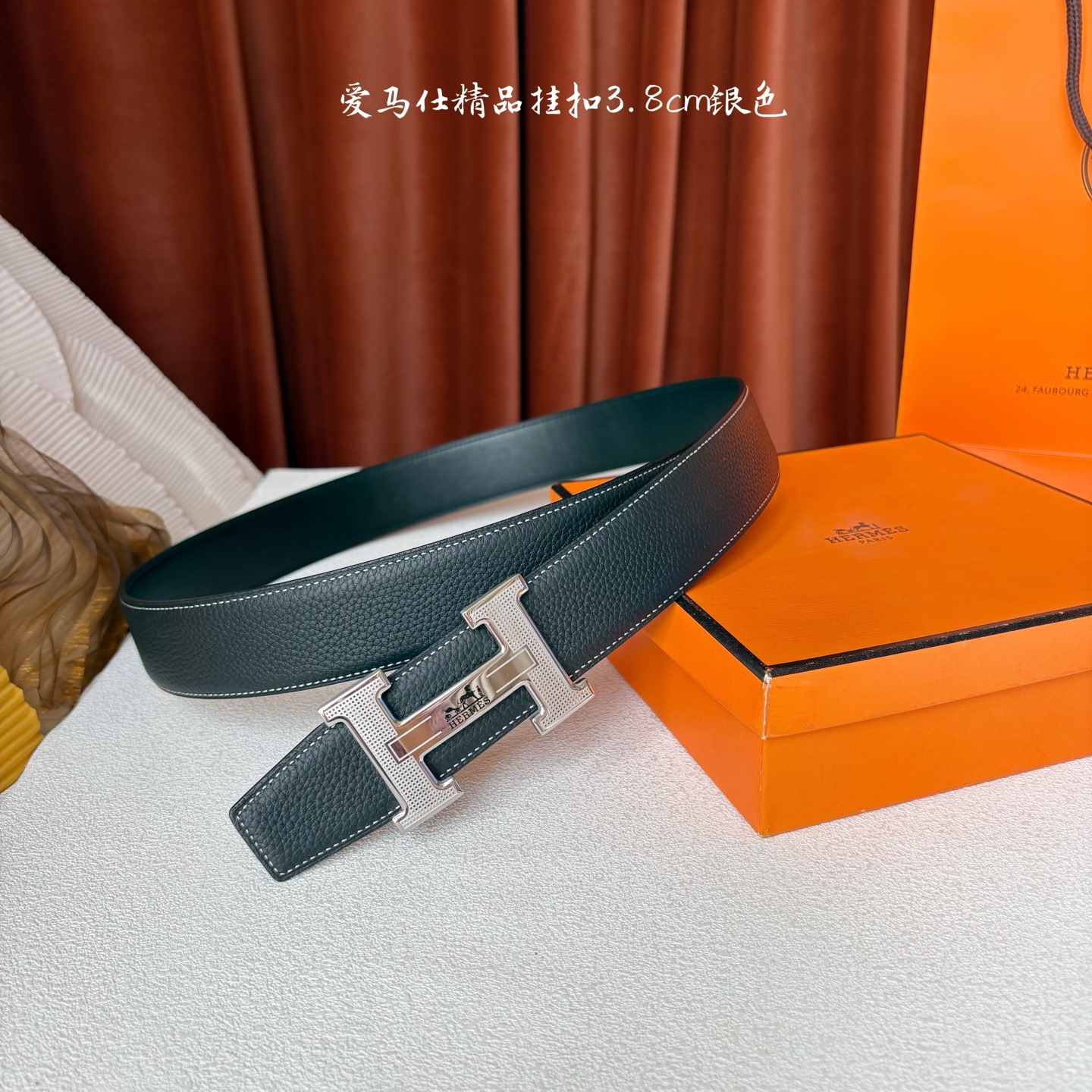 【爱马仕】Hermes 原单爱马仕，宽3.8cm进口原版皮带身，双面可两面用，精品电镀五金 ！
