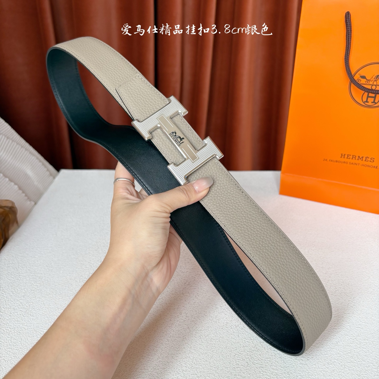 【爱马仕】Hermes 原单爱马仕，宽3.8cm进口原版皮带身，双面可两面用，精品电镀五金 ！