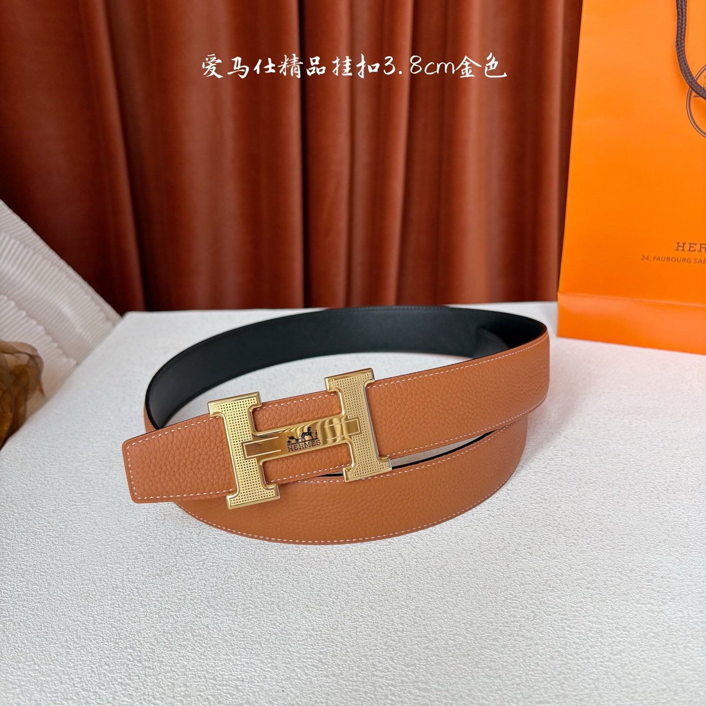 【爱马仕】Hermes 原单爱马仕，宽3.8cm进口原版皮带身，双面可两面用，精品电镀五金 ！