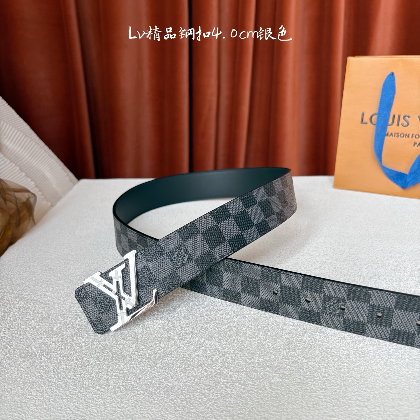 【LOUIS VUITTON】：经典原单品质，经典印花面配原版平纹底，搭配原单精品钢扣，精工制作，细节看