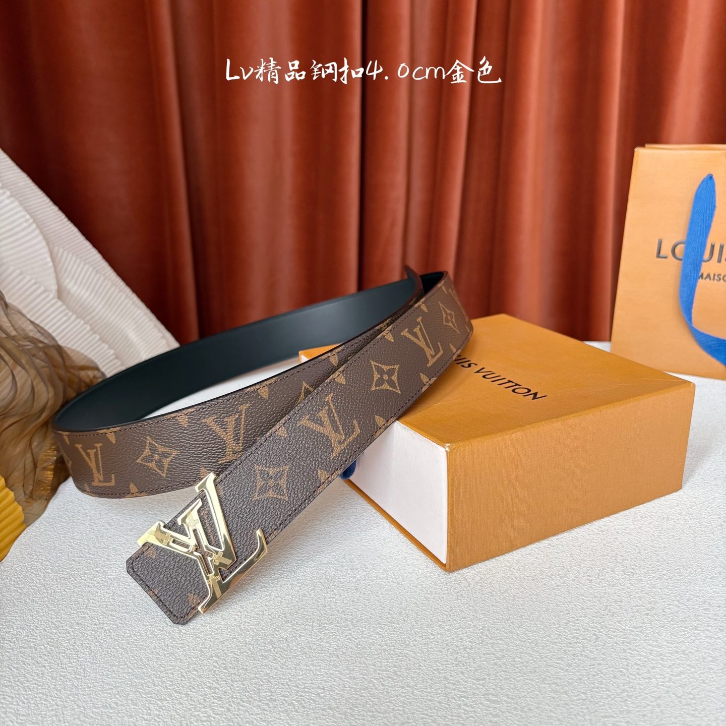 【LOUIS VUITTON】：经典原单品质，经典印花面配原版平纹底，搭配原单精品钢扣，精工制作，细节看