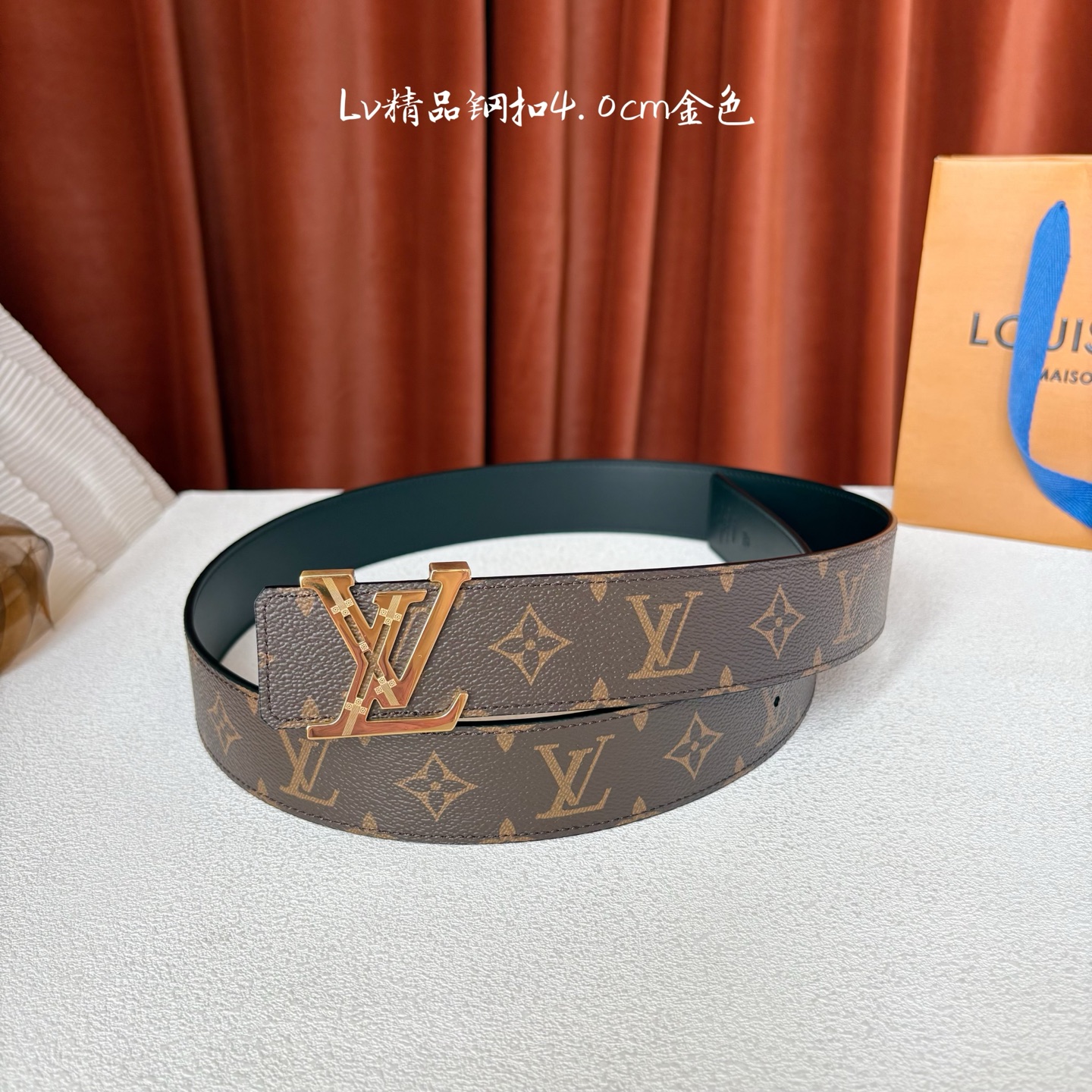 【LOUIS VUITTON】：经典原单品质，经典印花面配原版平纹底，搭配原单精品钢扣，精工制作，细节看