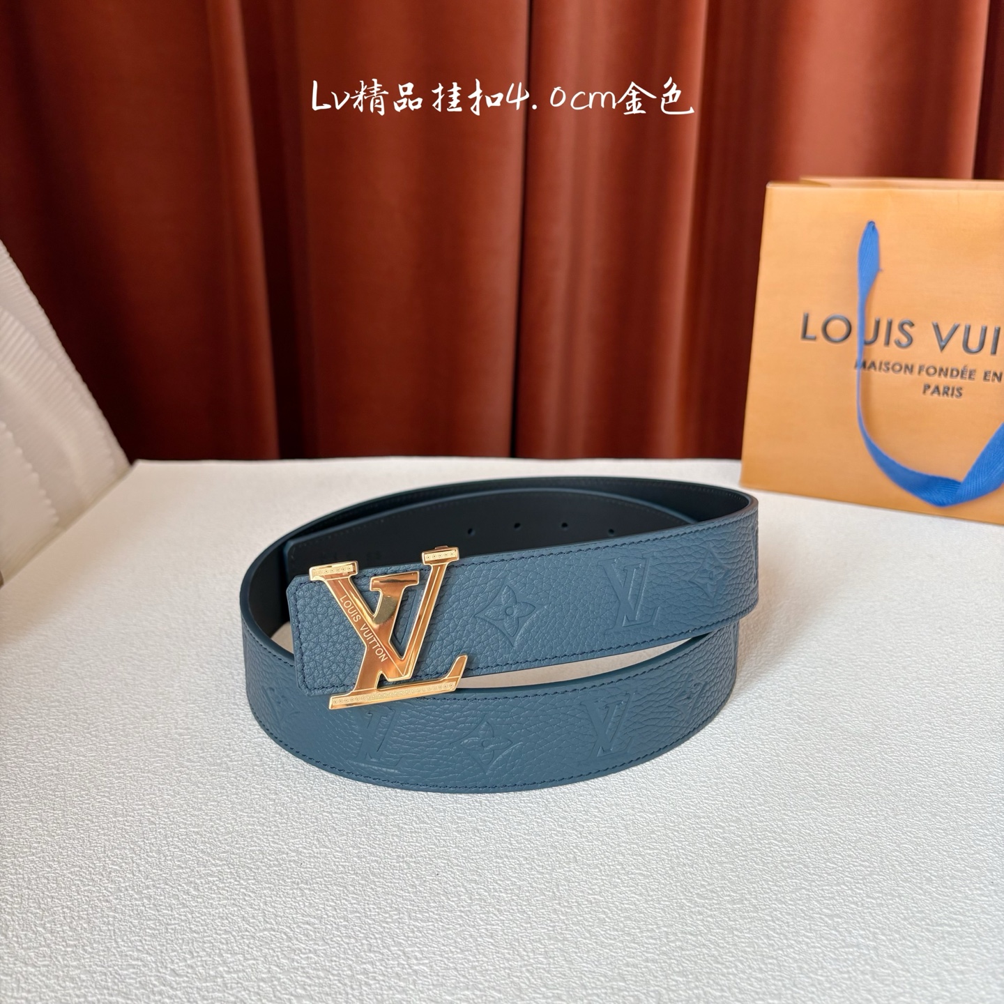 LOUIS VUITTON 经典原单品质 荔枝纹压花面搭配原单精品 4.0cm-Chinese UA Cheap High Quatity Brand Clothes Bags handbags Sneakers wholesale wholesaler seller from China Factory suppliers Fashion Clothing Shoes best Quality Beautiful Price LOUIS VUITTON 经典原单品质 荔枝纹压花面搭配原单精品 4.0cm