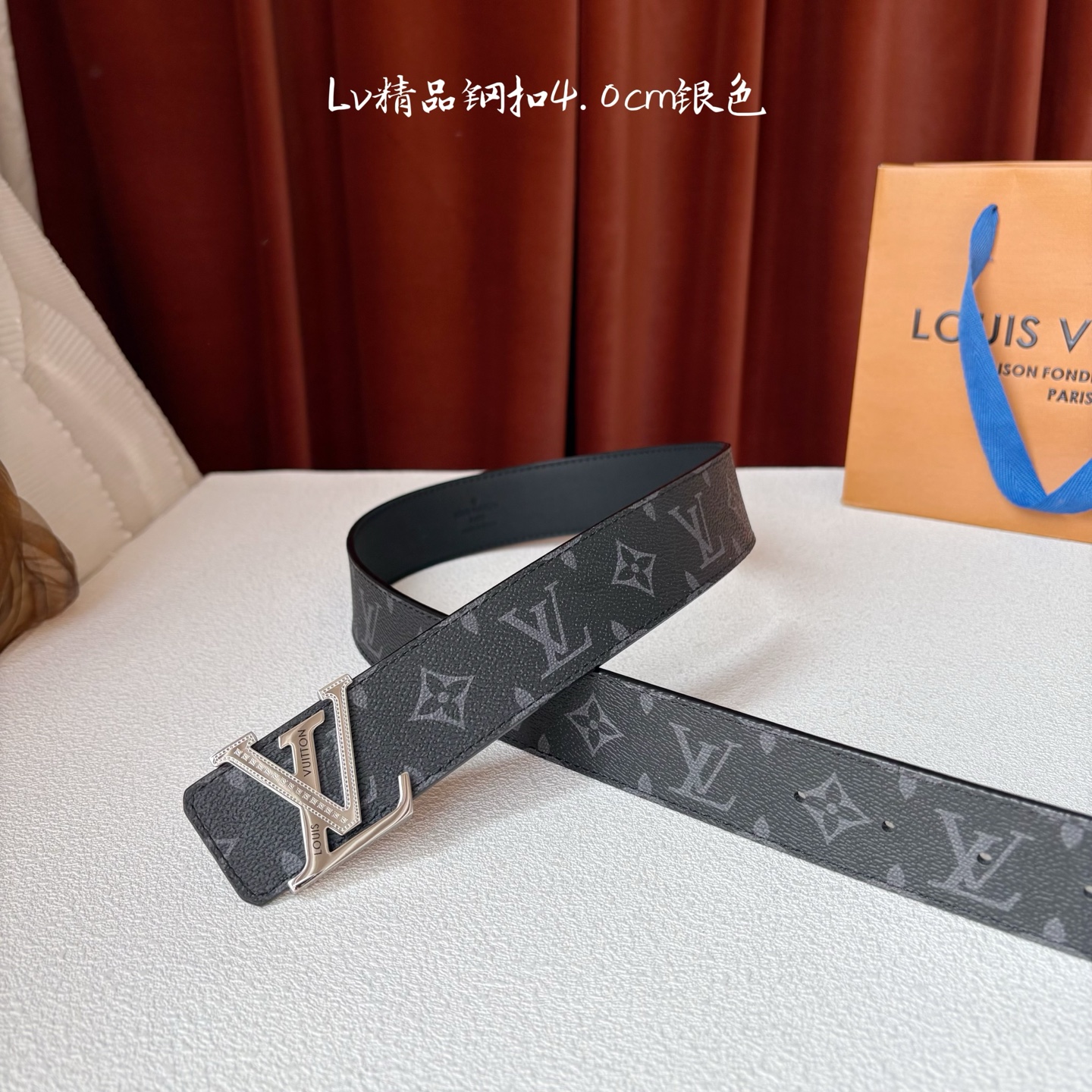 【LOUIS VUITTON】：经典原单品质，经典印花面配原版平纹底，搭配原单精品钢扣，精工制作，细节看