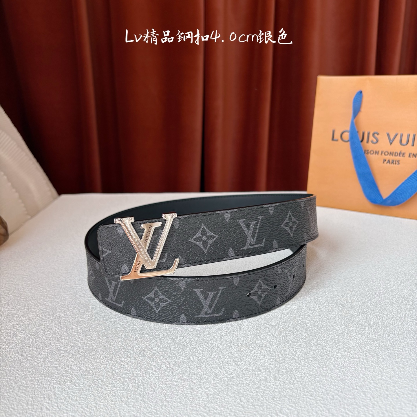 【LOUIS VUITTON】：经典原单品质，经典印花面配原版平纹底，搭配原单精品钢扣，精工制作，细节看