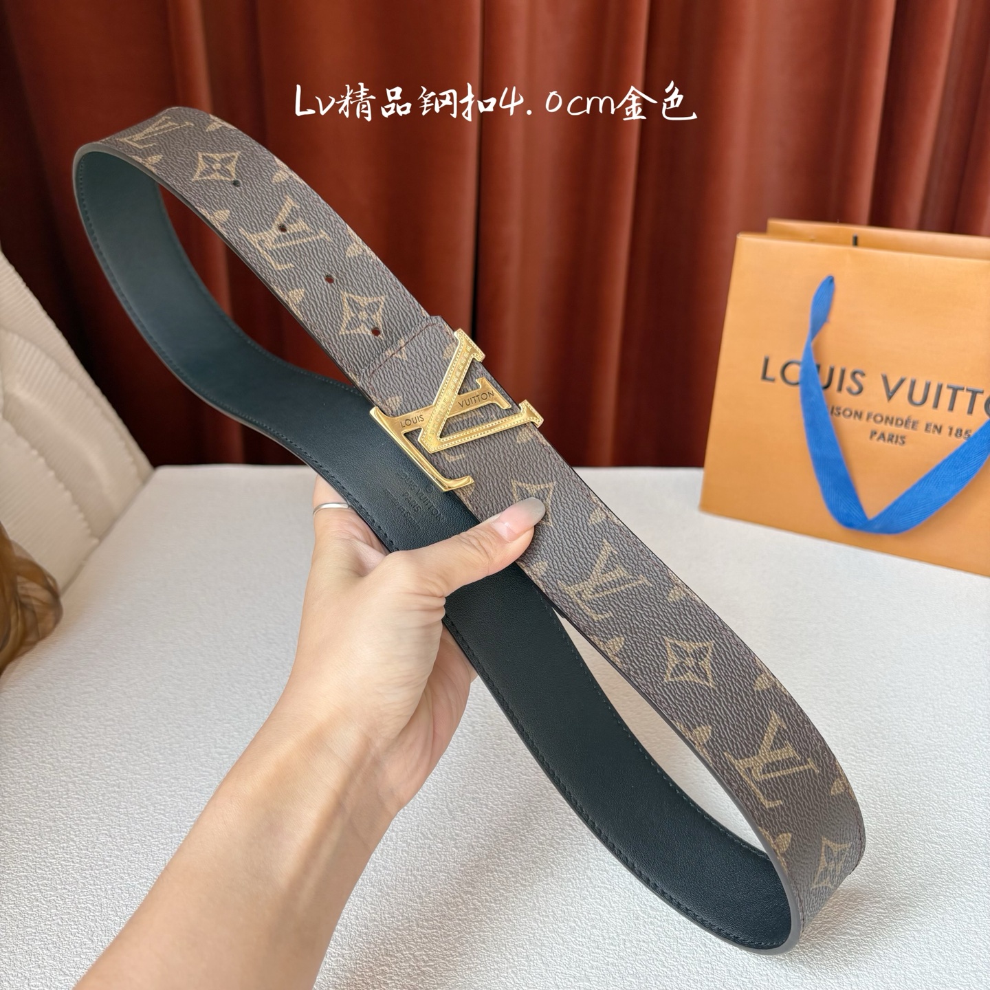 【LOUIS VUITTON】：经典原单品质，经典印花面配原版平纹底，搭配原单精品钢扣，精工制作，细节看