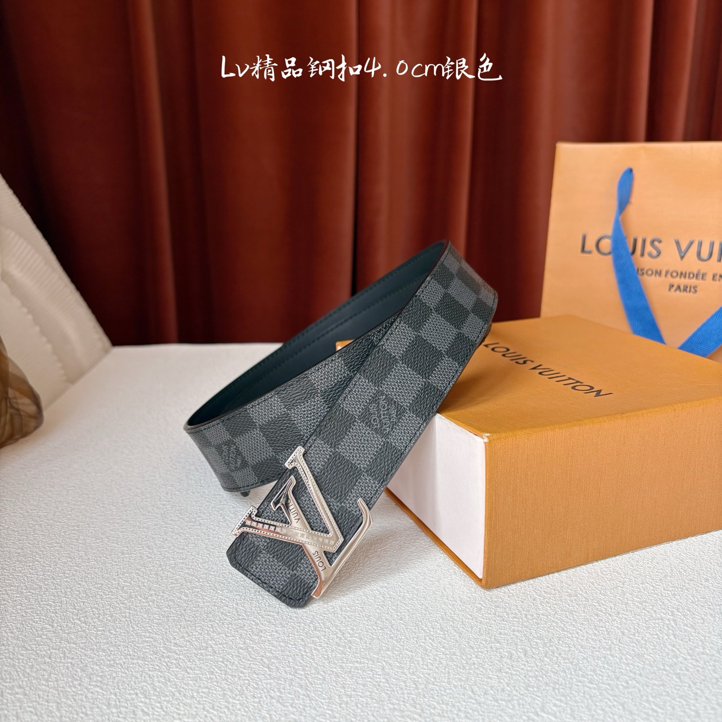 【LOUIS VUITTON】：经典原单品质，经典印花面配原版平纹底，搭配原单精品钢扣，精工制作，细节看