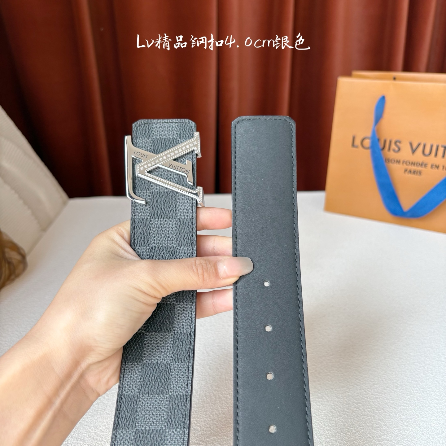 【LOUIS VUITTON】：经典原单品质，经典印花面配原版平纹底，搭配原单精品钢扣，精工制作，细节看