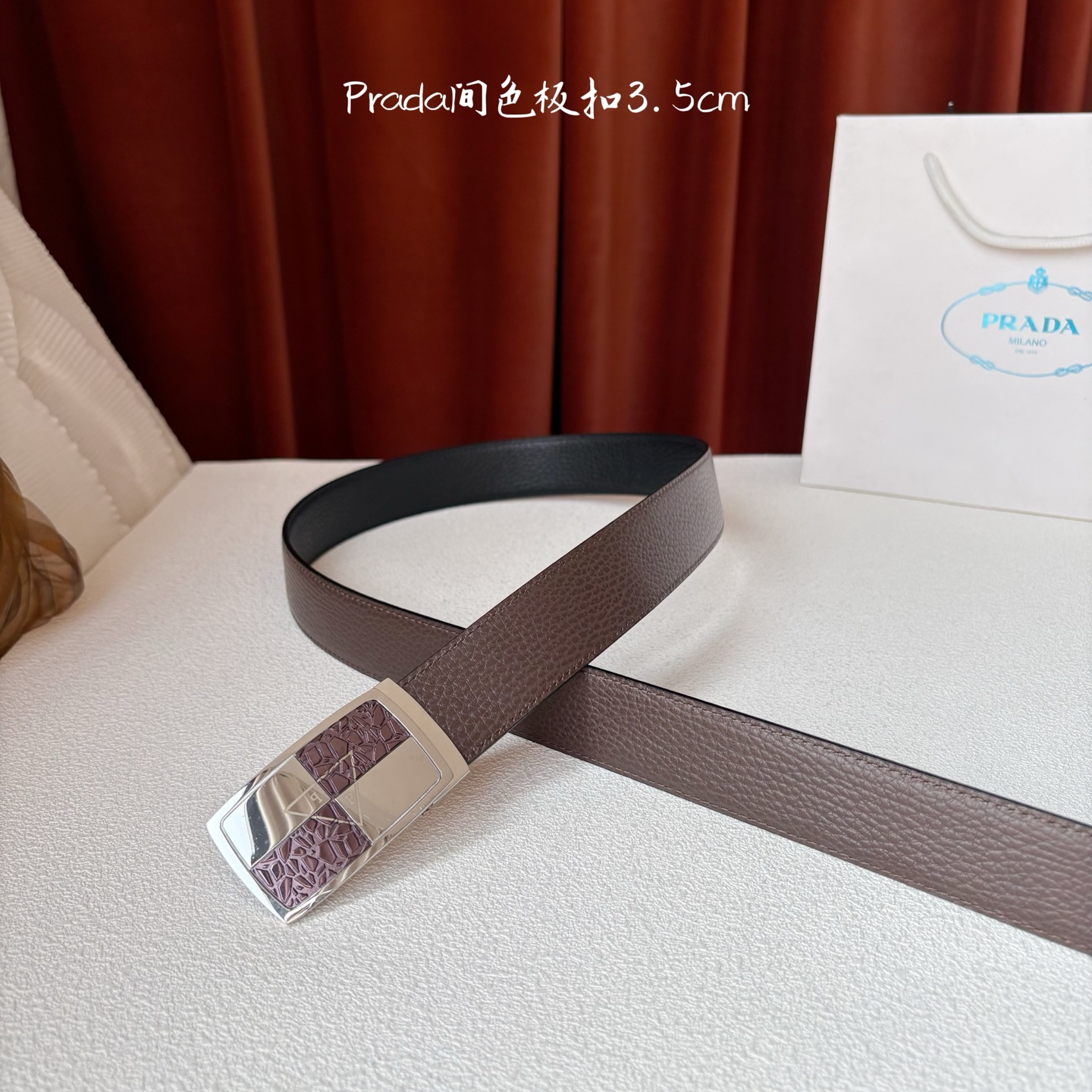 【Prada】：原单面经典头层牛皮腰带，搭配精品板扣，原厂电镀工艺，长短可自行裁剪，宽3.5cm