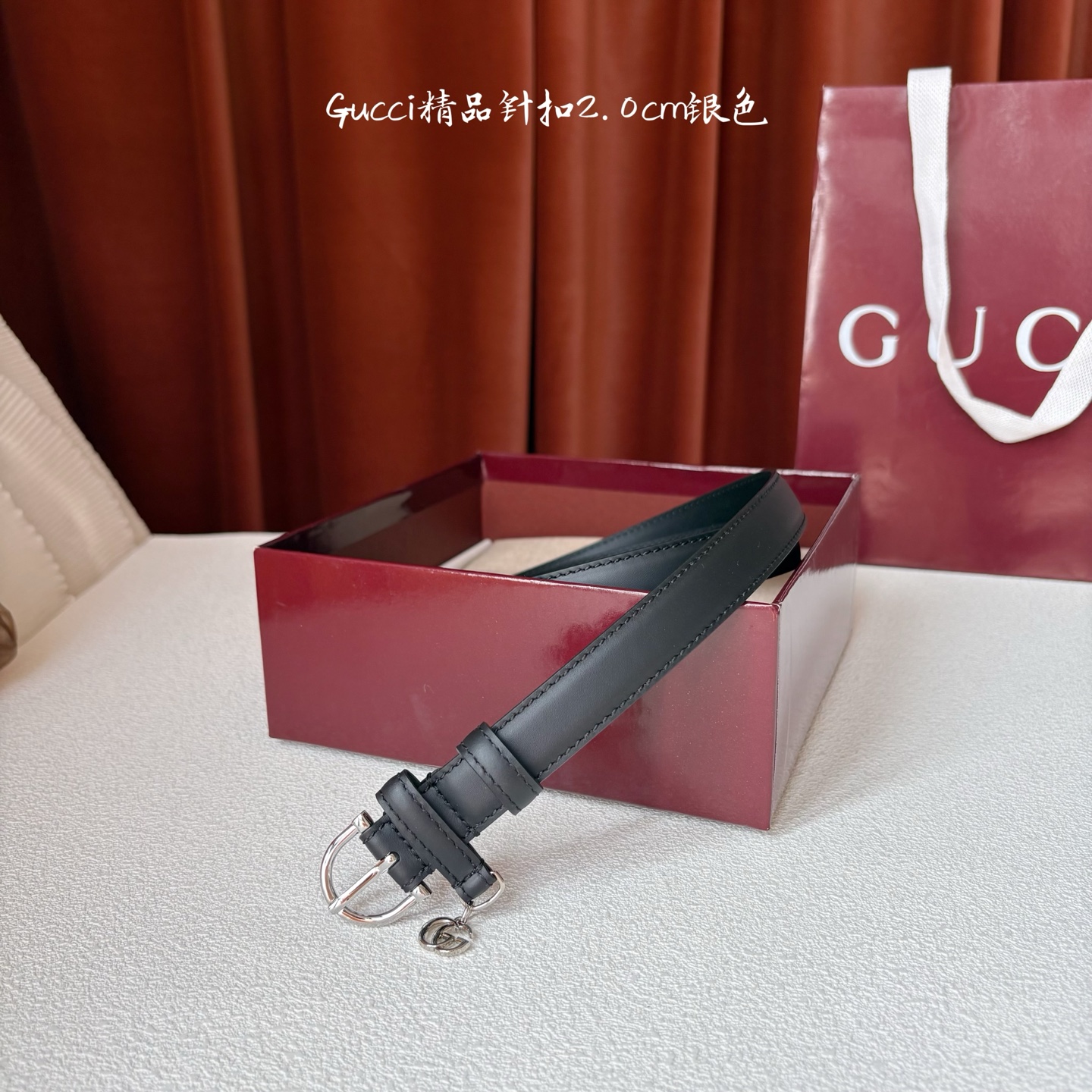 Gucci 经典款面平纹进口原厂皮 搭配原版平纹底 精品针扣 戒指上有品牌logo吊坠 宽2.0Cm 潮