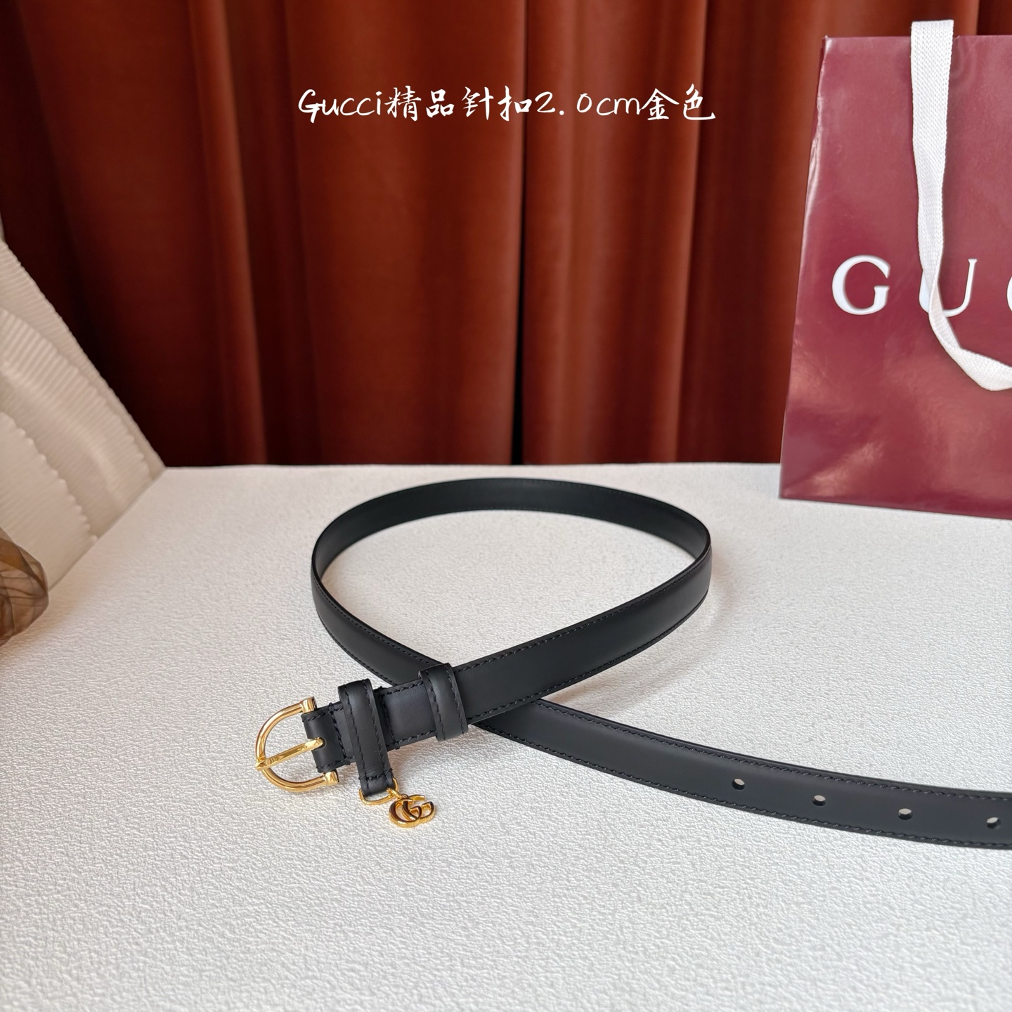 Gucci 经典款面平纹进口原厂皮 搭配原版平纹底 精品针扣 戒指上有品牌logo吊坠 宽2.0Cm 潮