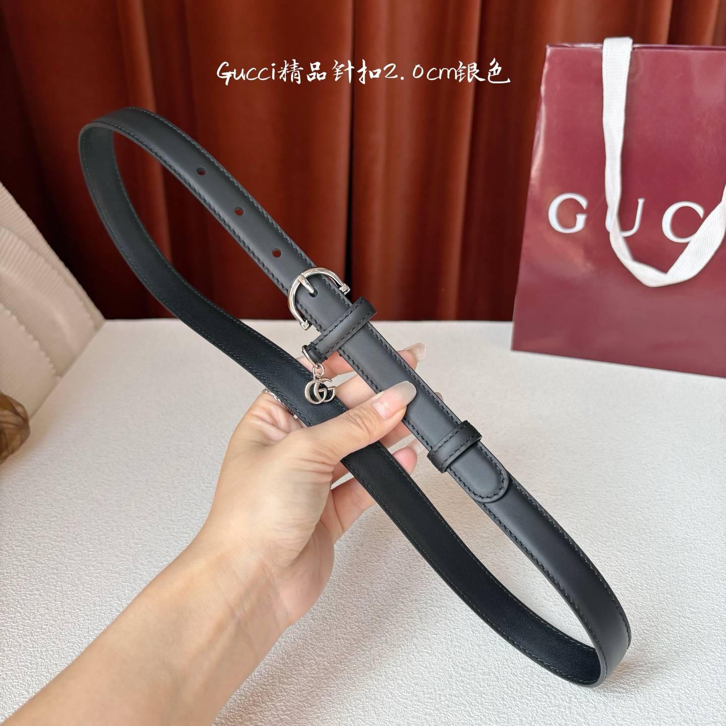 Gucci 经典款面平纹进口原厂皮 搭配原版平纹底 精品针扣 戒指上有品牌logo吊坠 宽2.0Cm 潮