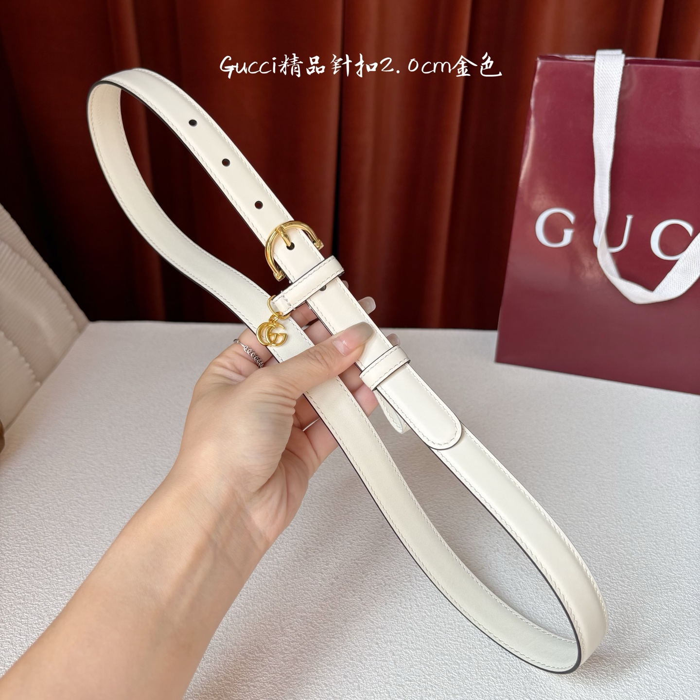 Gucci 经典款面平纹进口原厂皮 搭配原版平纹底 精品针扣 戒指上有品牌logo吊坠 宽2.0Cm 潮