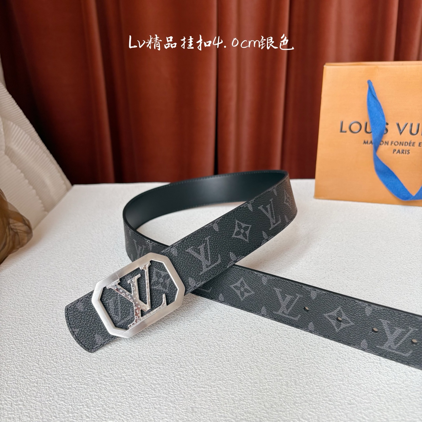 【LOUIS VUITTON】：经典原单品质，经典印花面搭配原单精品钢扣，精工制作，细节看图，实物拍摄，