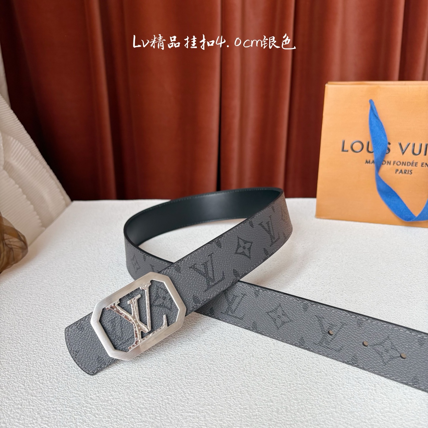 【LOUIS VUITTON】：经典原单品质，经典印花面搭配原单精品钢扣，精工制作，细节看图，实物拍摄，