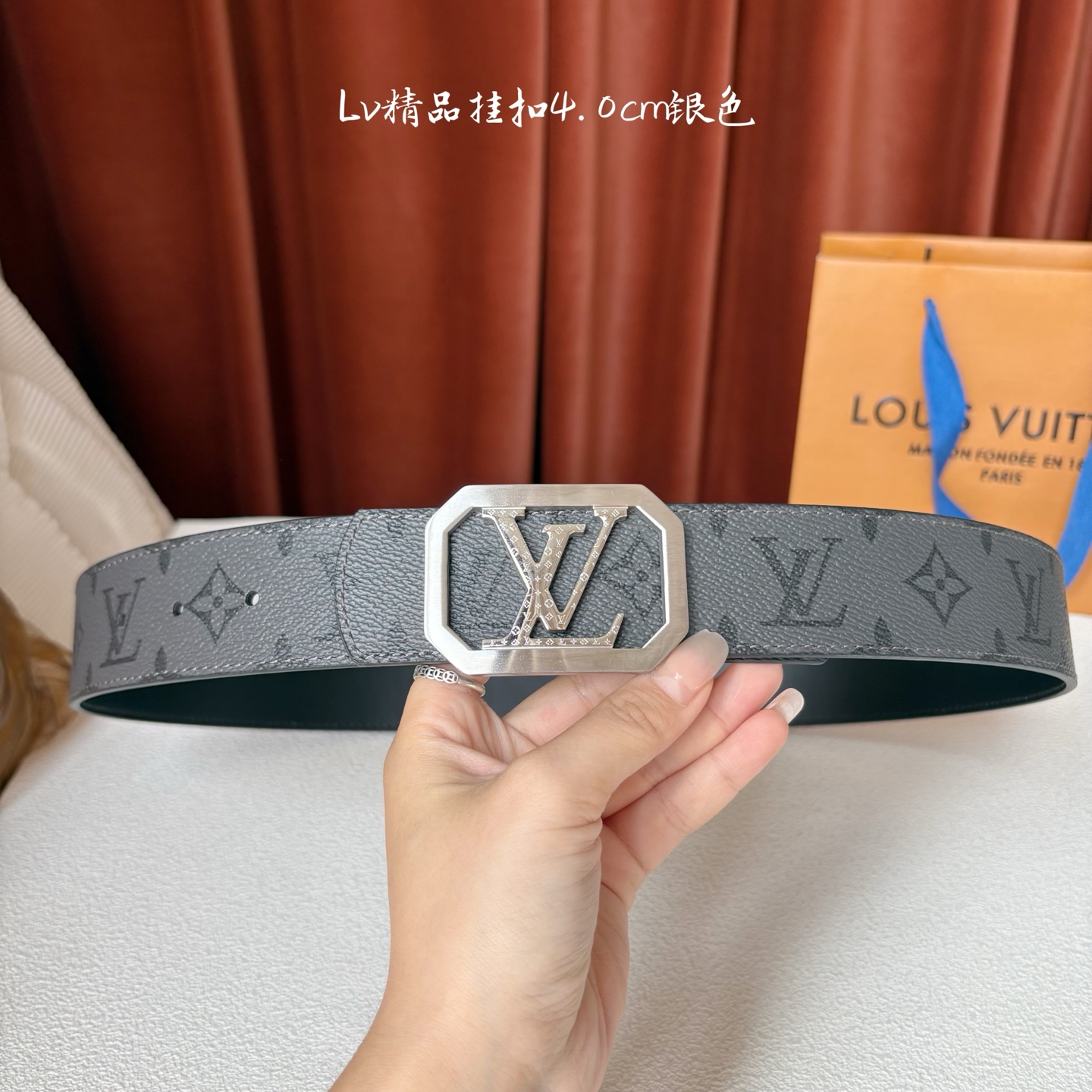 【LOUIS VUITTON】：经典原单品质，经典印花面搭配原单精品钢扣，精工制作，细节看图，实物拍摄，