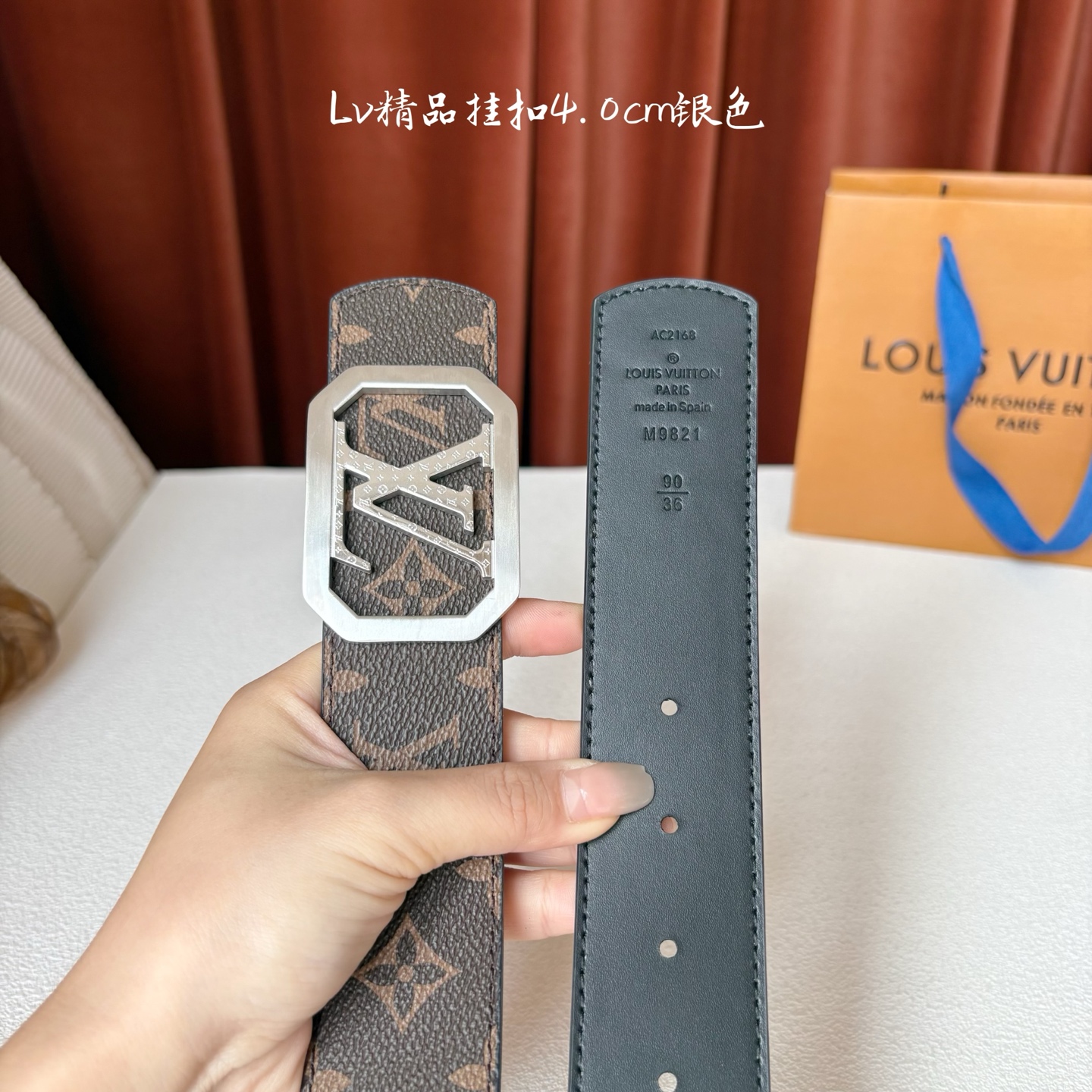【LOUIS VUITTON】：经典原单品质，经典印花面搭配原单精品钢扣，精工制作，细节看图，实物拍摄，